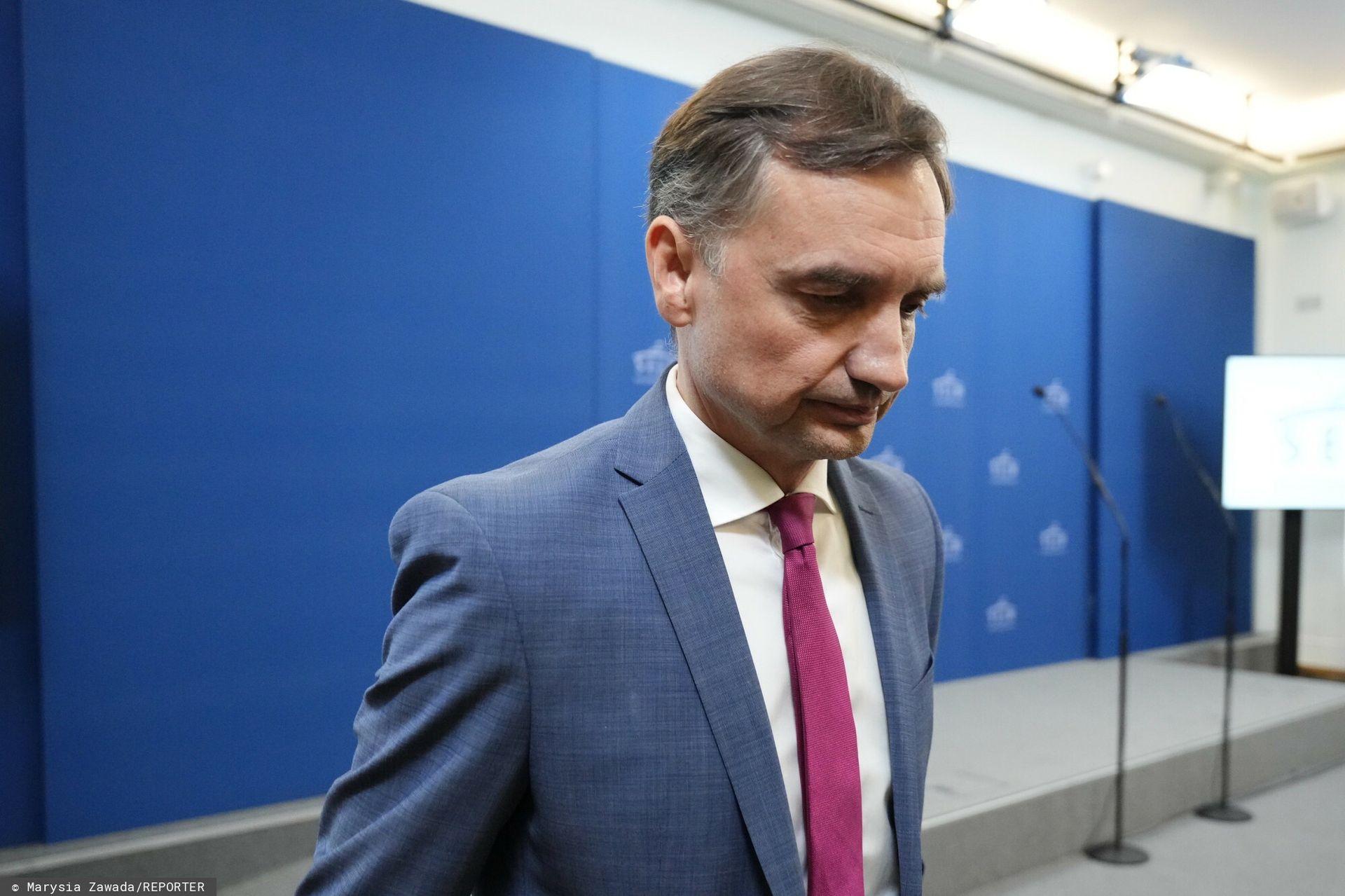 Wpłynęło oświadczenie podpisane przez Ziobrę. Wskazał, gdzie przebywa