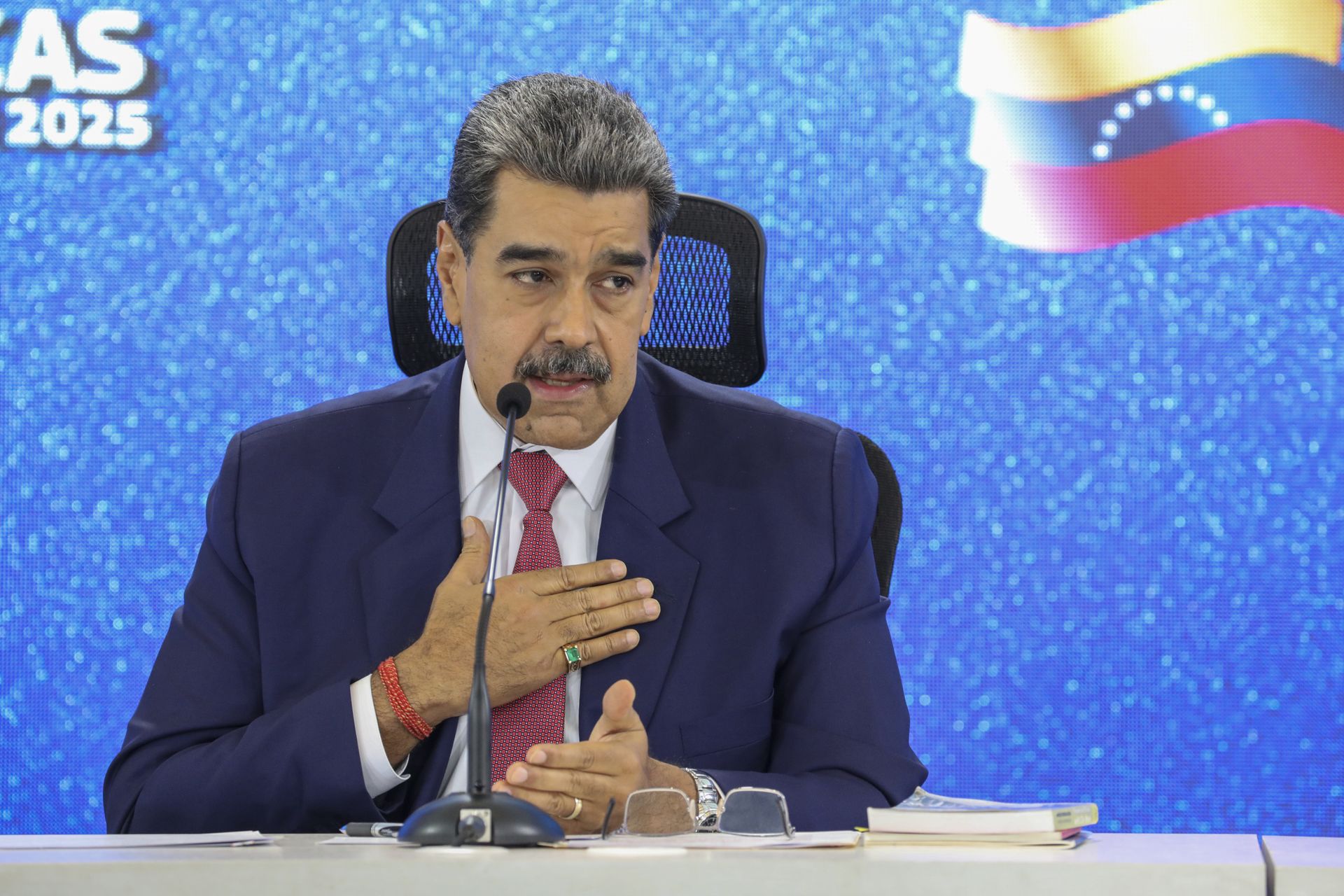 Działo się w nocy. Maduro wyciąga rękę do USA. "Jesteśmy gotowi"