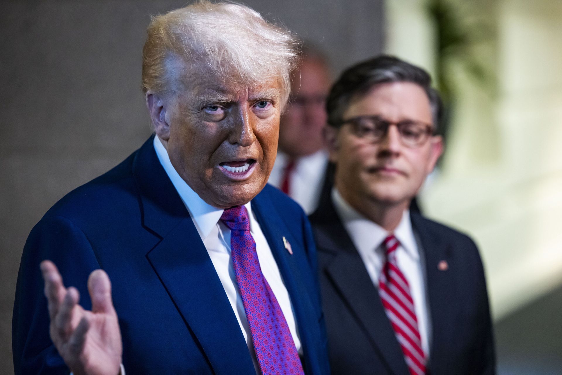 Trump odmawia sankcji wobec Rosji. Chce wrócić do interesów z Putinem?