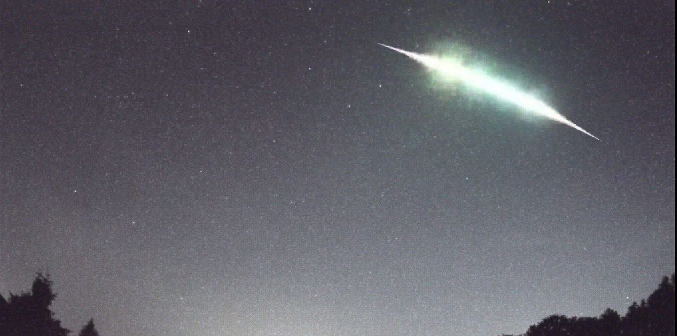 Kula ognia nad Polską. Eksperci poszukują meteorytu