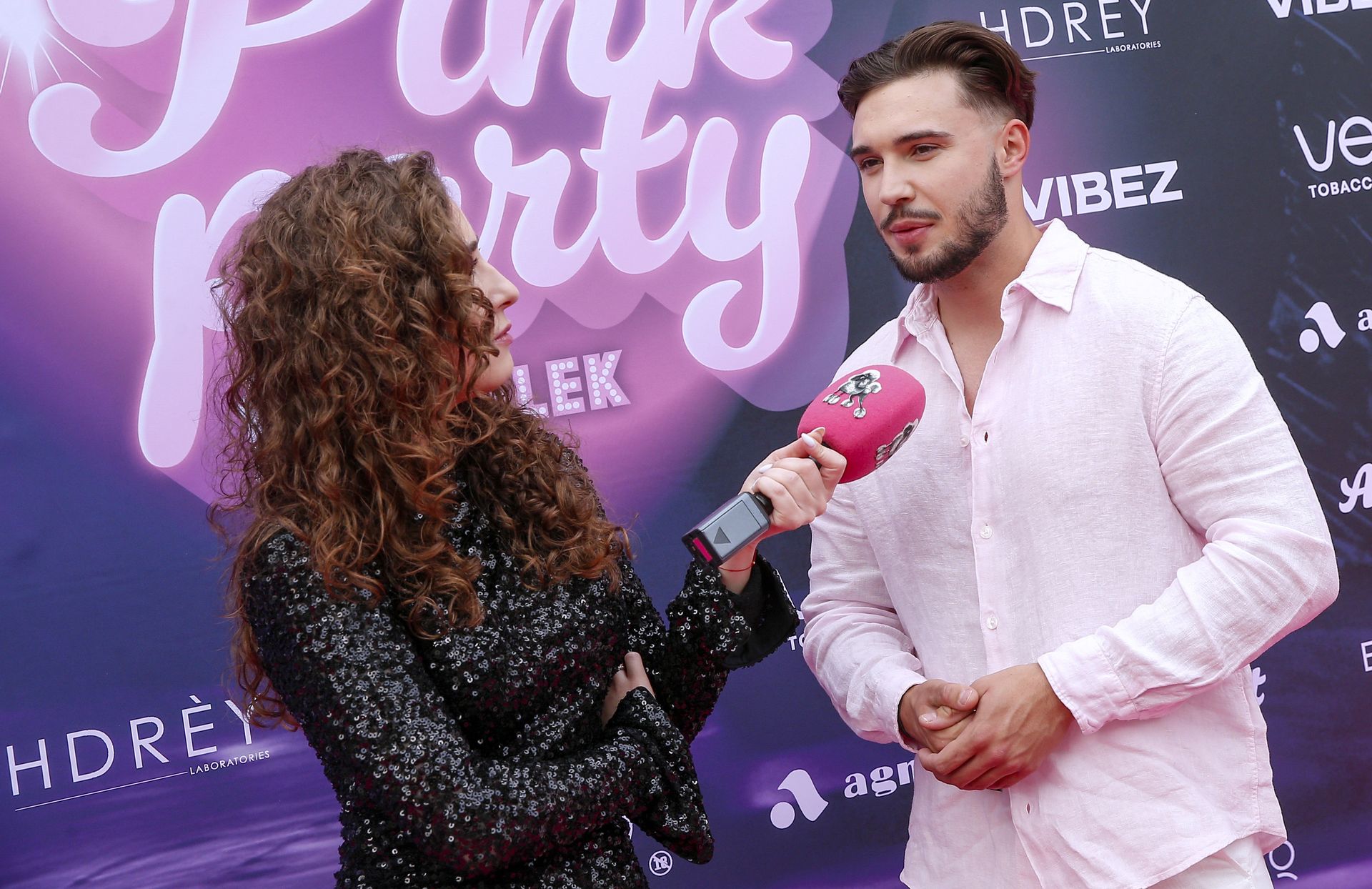 Leon Myszkowski z muzyczną propozycją na lato!