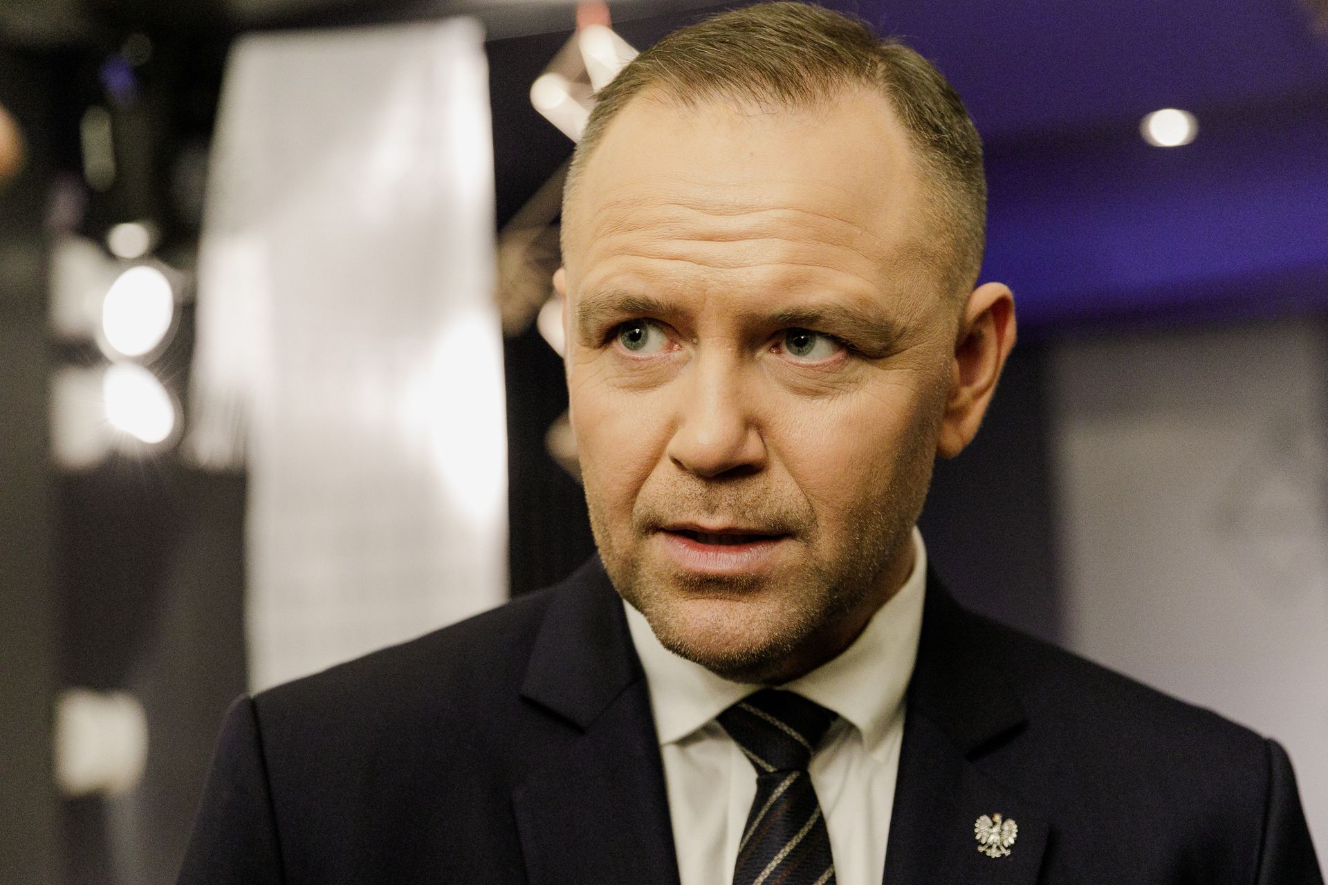 Proces Nawrockiego i Onetu jednak jawny. Dziennikarze na sali rozpraw