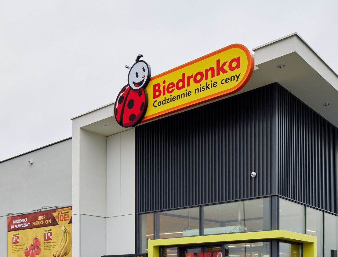 Biedronka ze spadkiem sprzedaży. Więcej sklepów i zysku