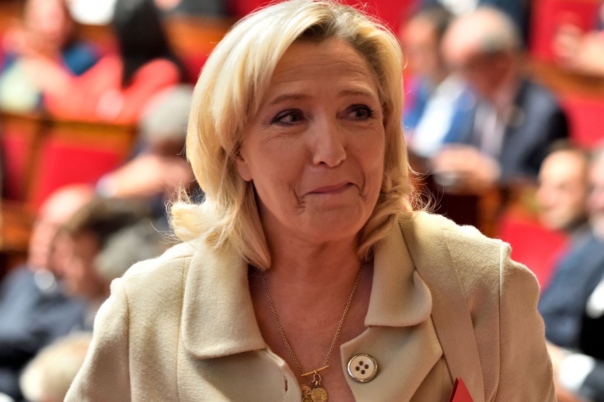 Wybory we Francji. Le Pen wygrywa w każdym wariancie drugiej tury