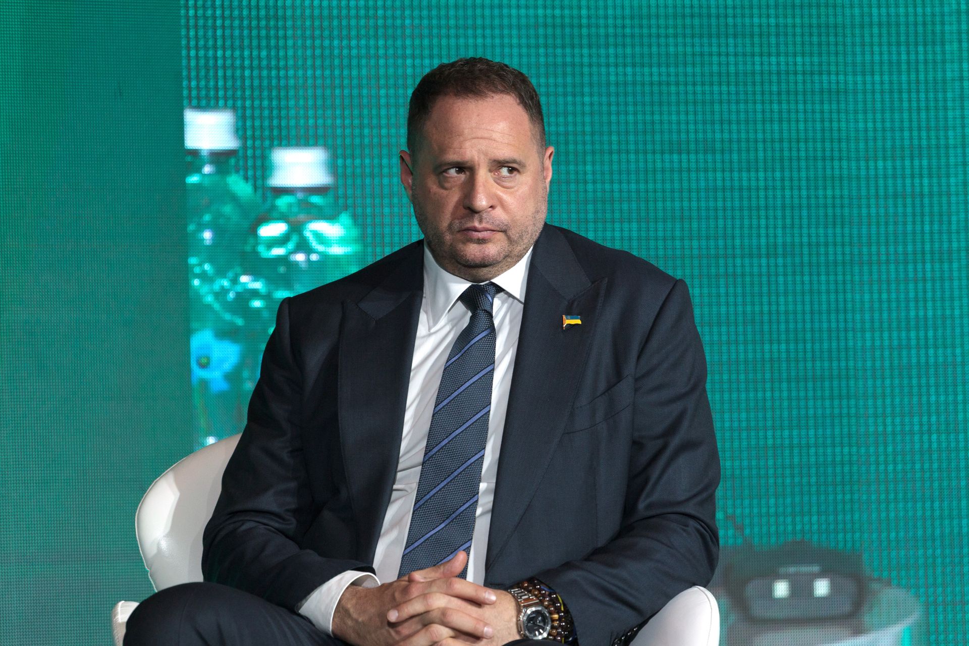 "Nikomu nie postawiono zarzutów". realizowane są czynności w domu Jermaka