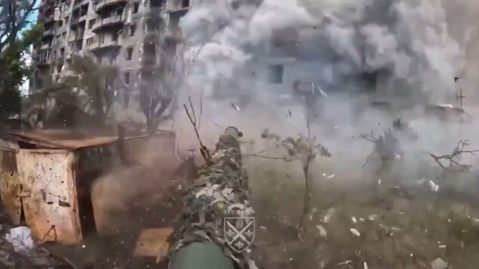 Rosjanie w Pokrowsku. Ukraińcy rozwiązali problem czołgiem z paru metrów