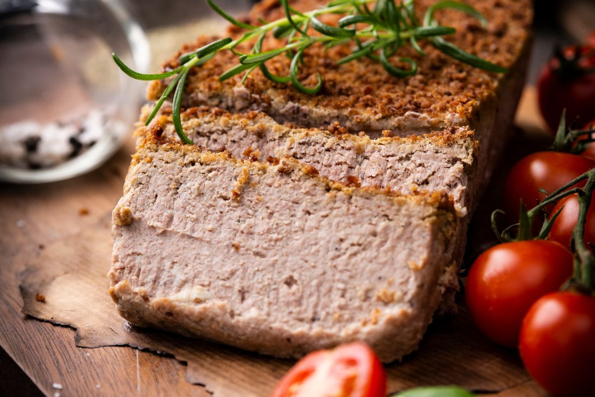 Pasztet piekę tylko w tej temperaturze. Jest kremowy, delikatny i nigdy nie pęka