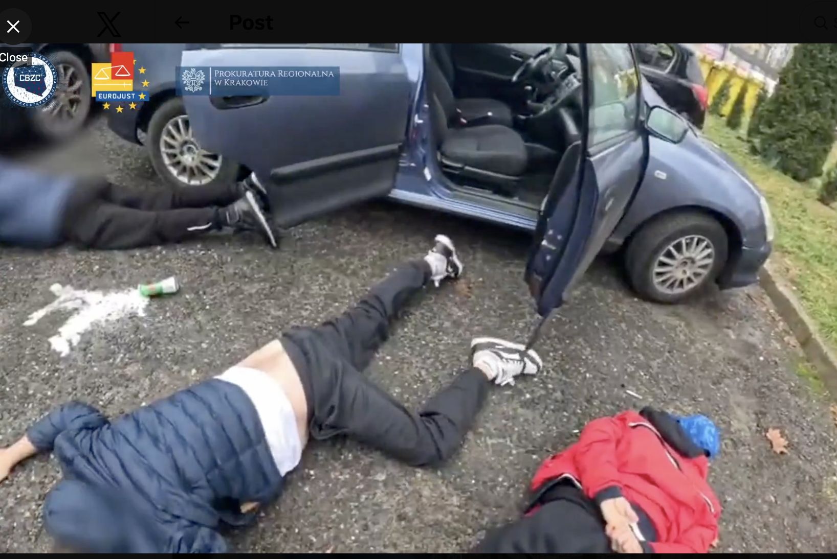 "Wyprali" blisko 10 mln. Międzynarodowa grupa przestępcza rozbita przez policję