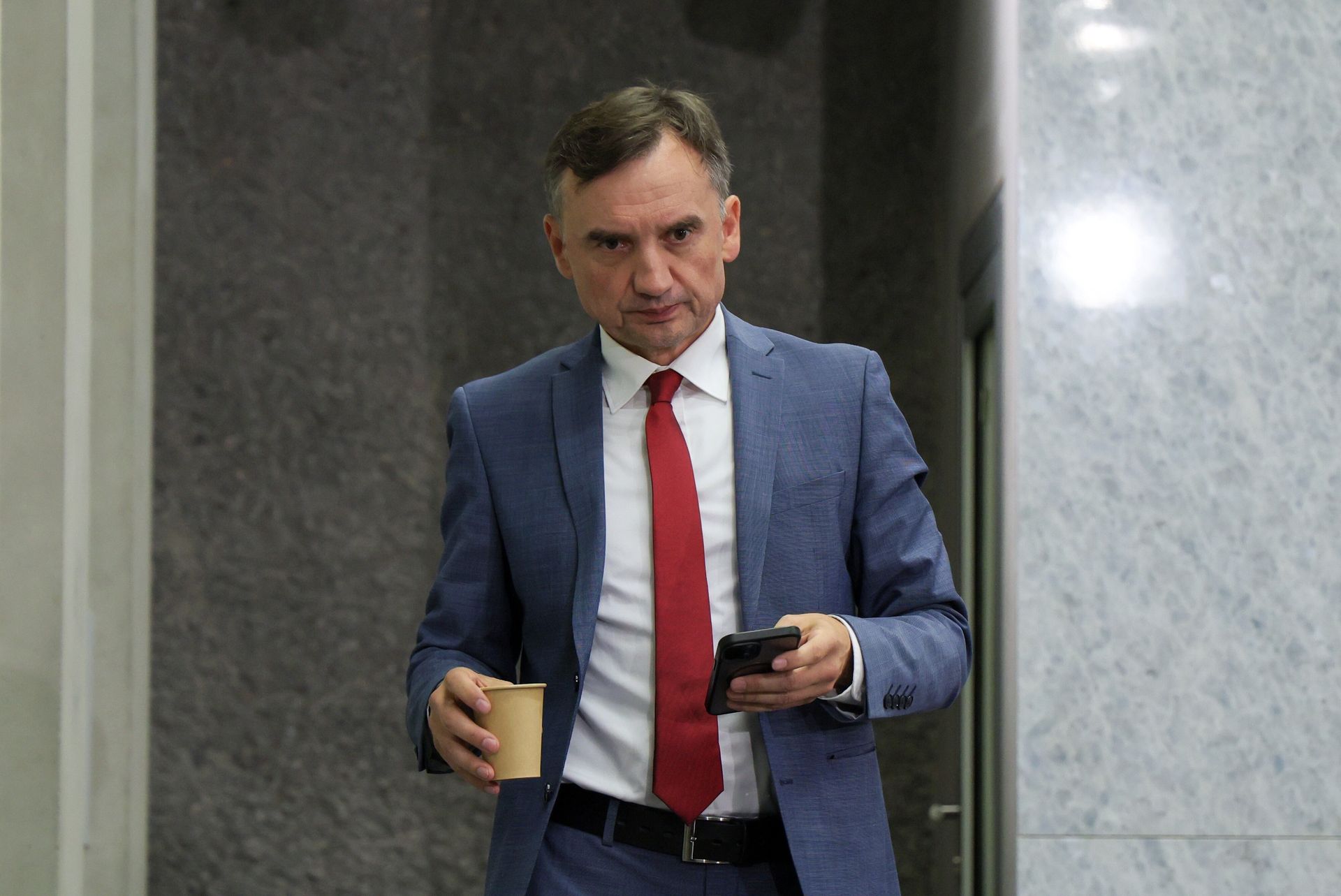 Ciemne chmury nad Ziobrą. Prokuratura pisze do marszałka Sejmu