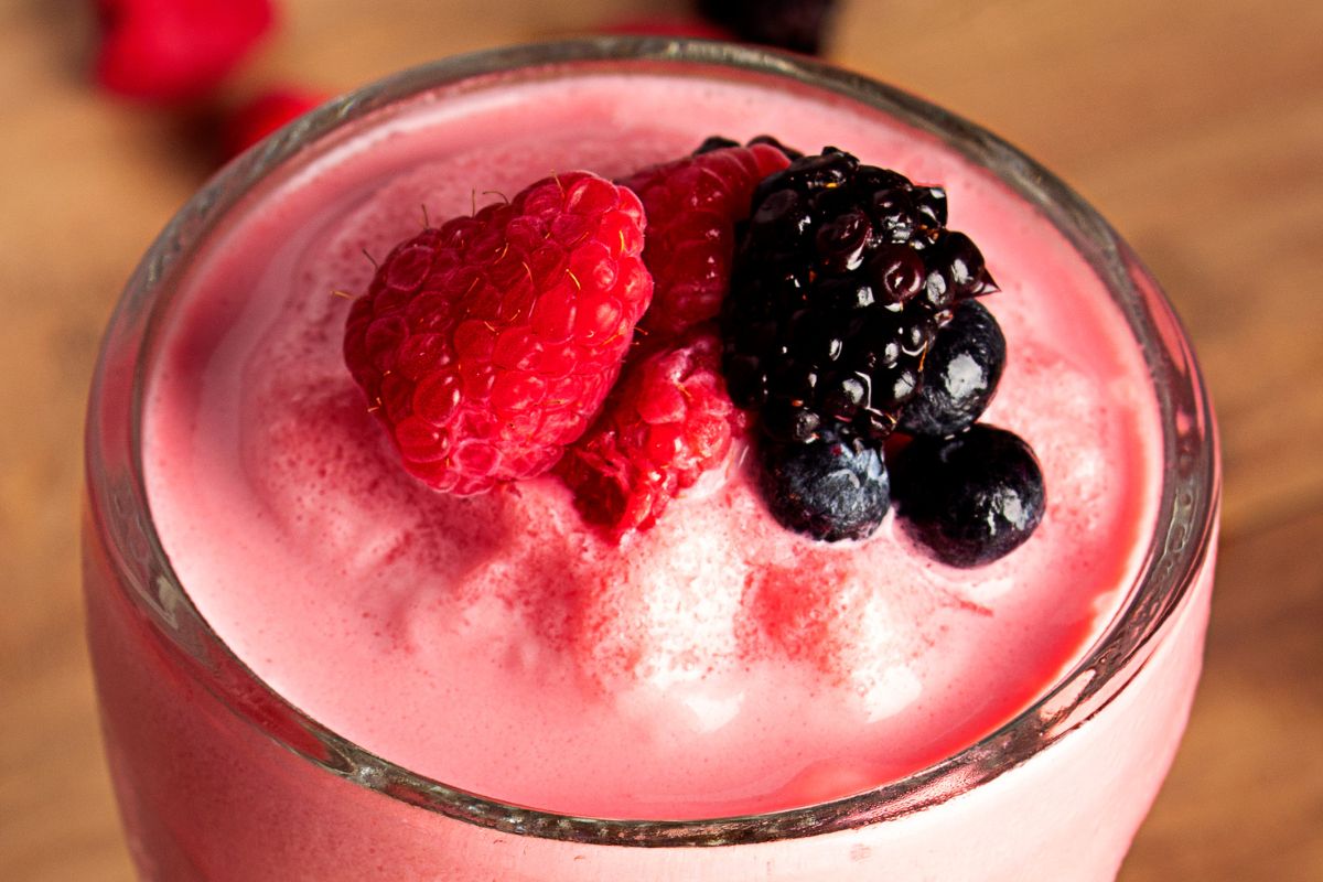 Mieszam z serkiem wiejskim i zajadam na deser. Dostarcza białka i czyści jelita ze złogów jak szczoteczka