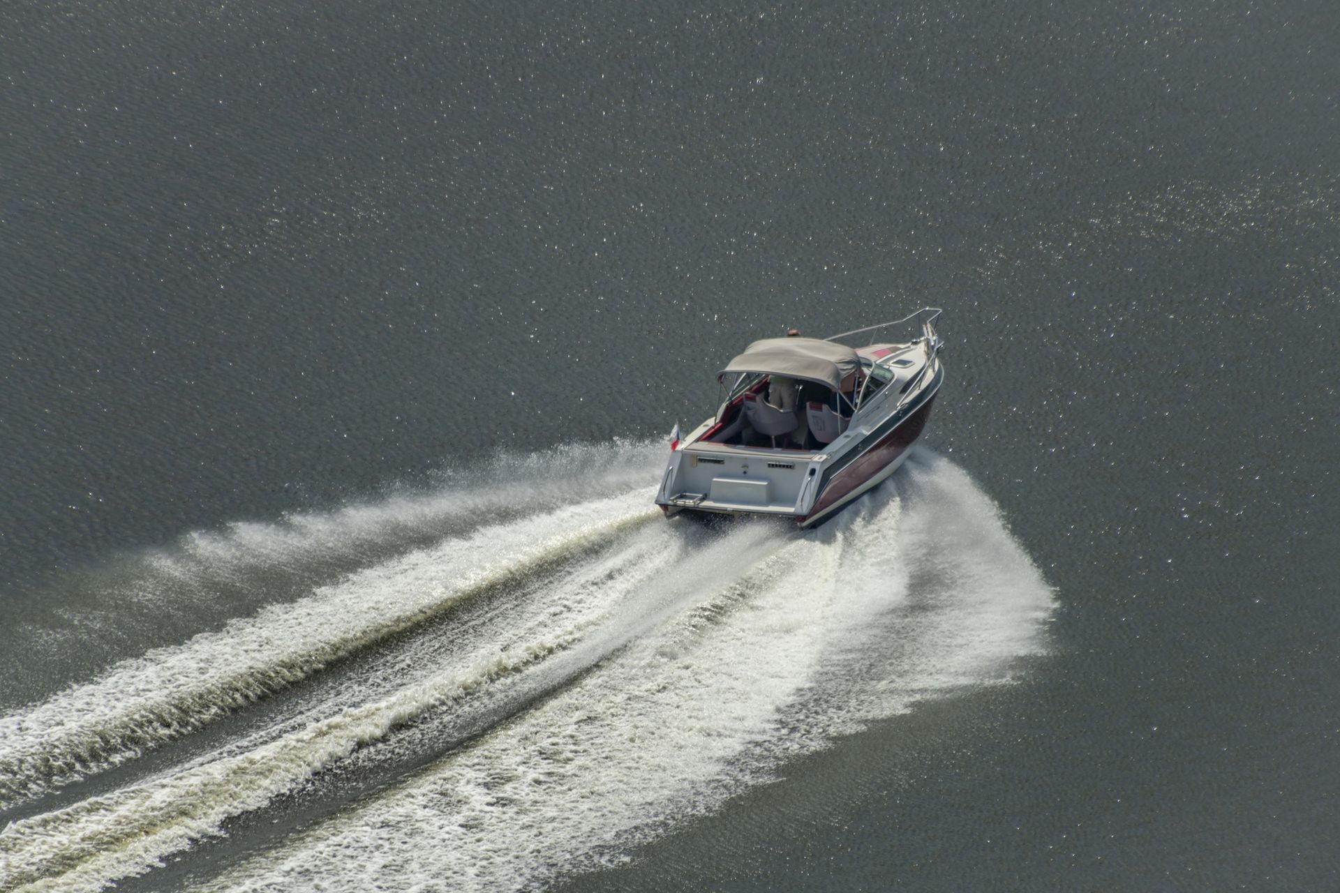 Mieszkańcy postawili na swoim. Całoroczny zakaz motorówek