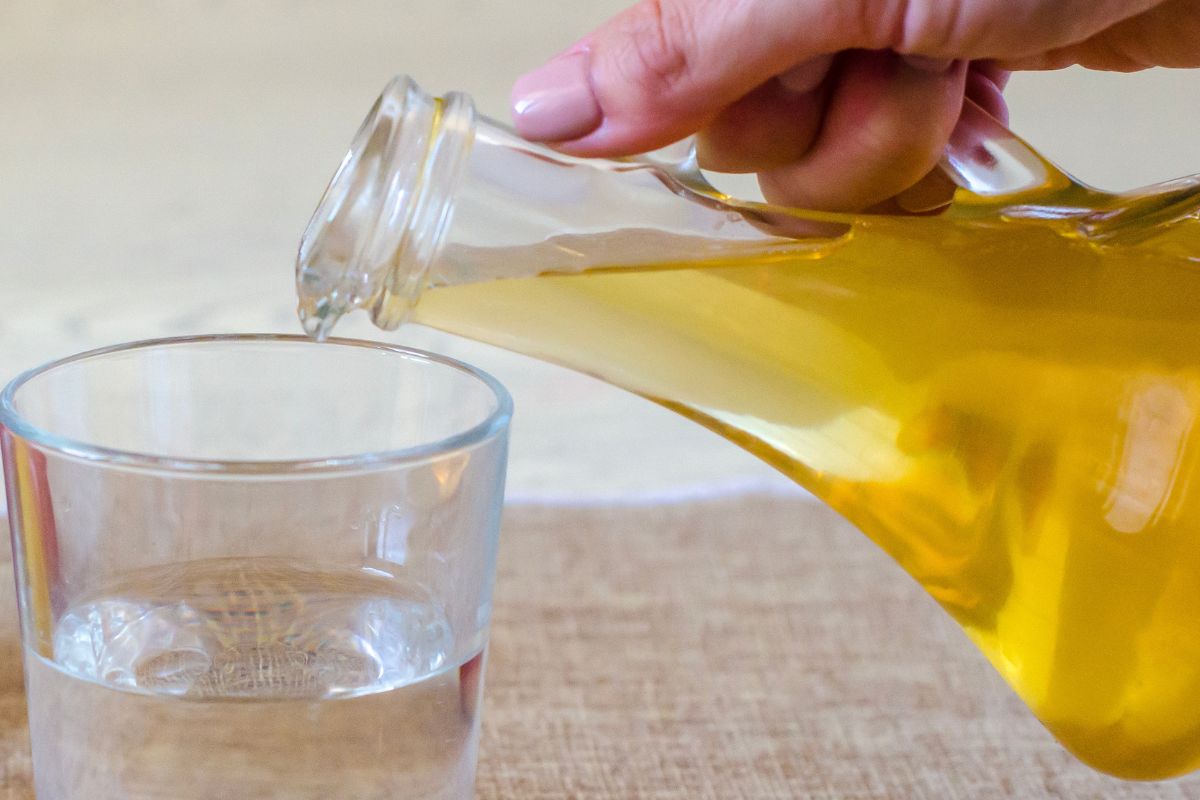 Skończyłeś 40 lat? Zacznij dzień od jednej łyżeczki, a brzuch będzie płaski i lekki