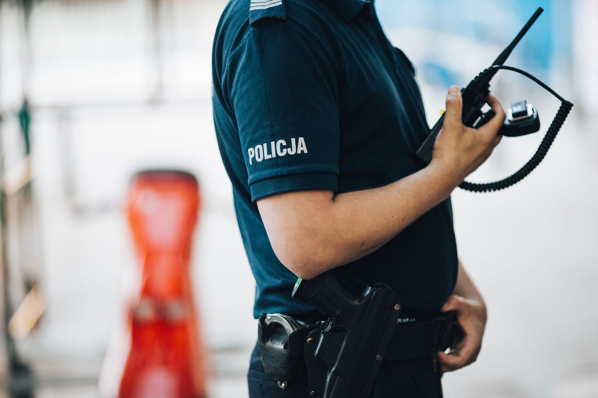 Nietypowa interwencja w Tatrach. Turysta błąkał się boso
