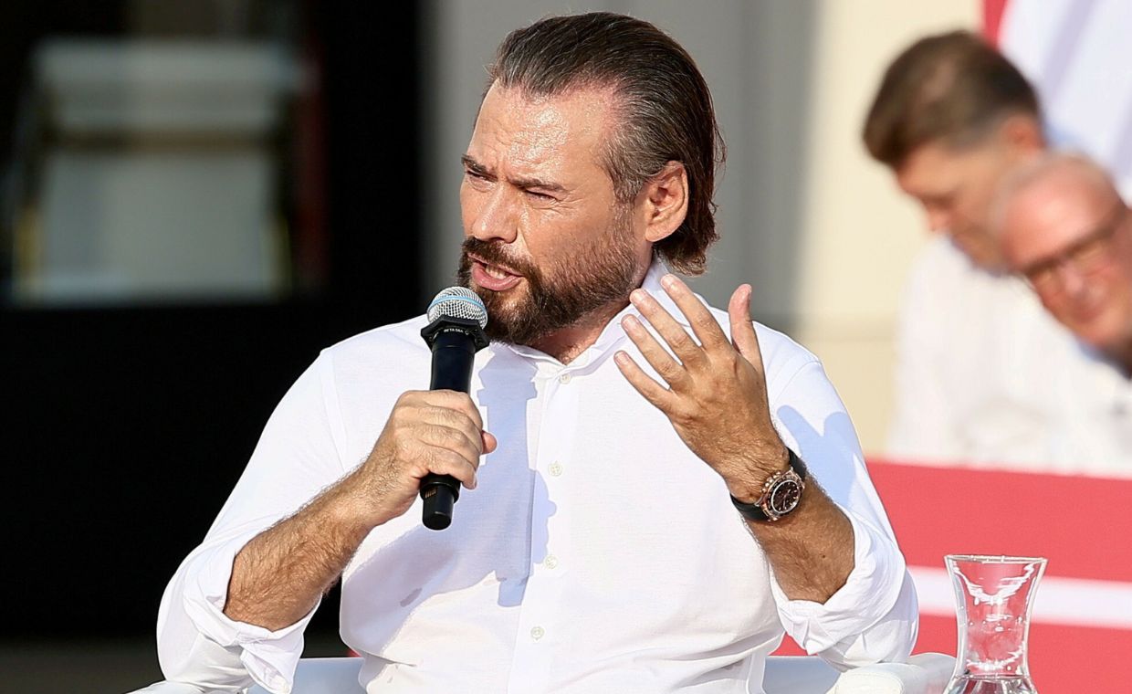 Wulgarne słowa Stanowskiego o urzędniczce. KRRiT "upomniała nadawcę"