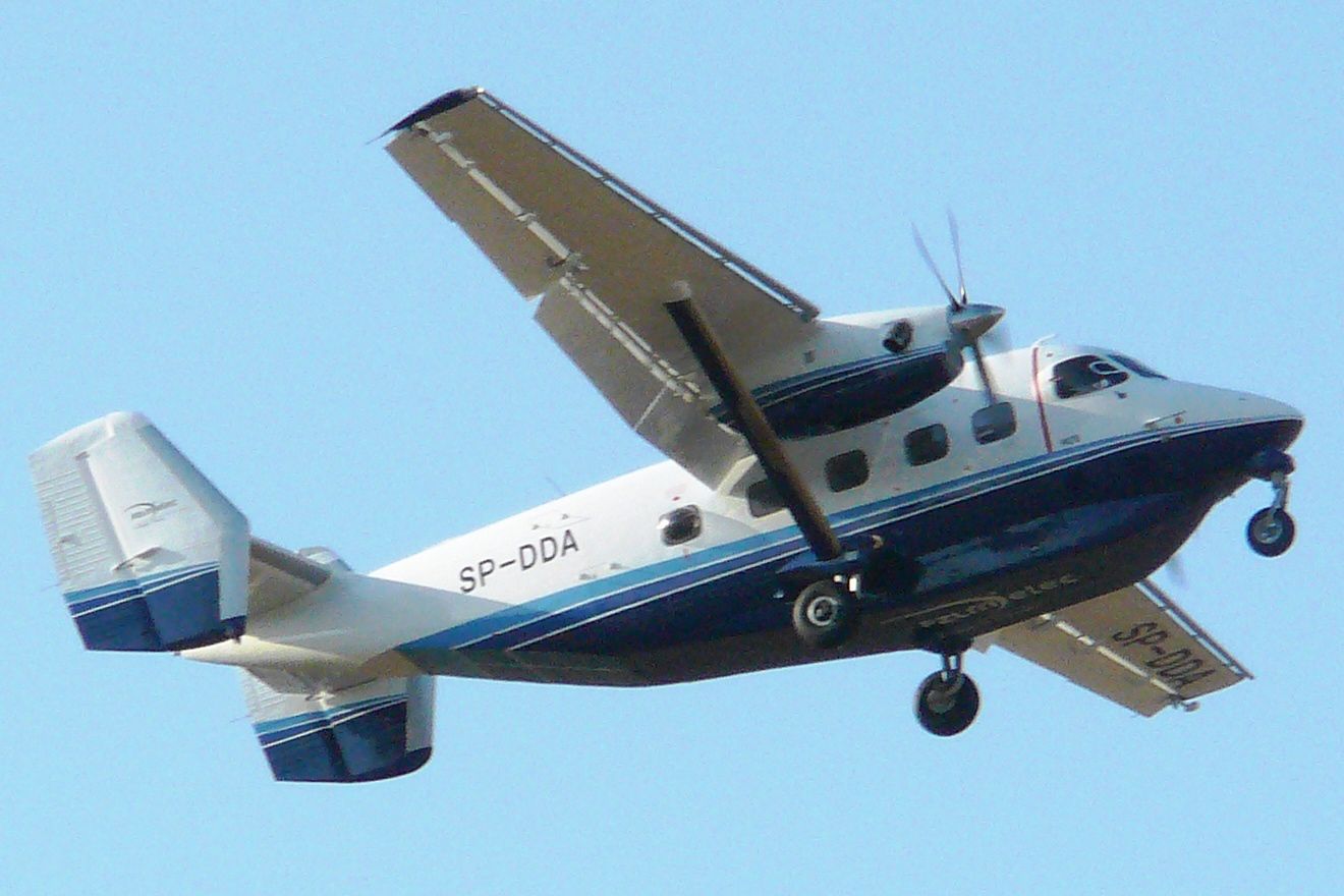 Nepalska armia wzmacnia flotę. Dwa nowe samoloty przyleciały z Polski