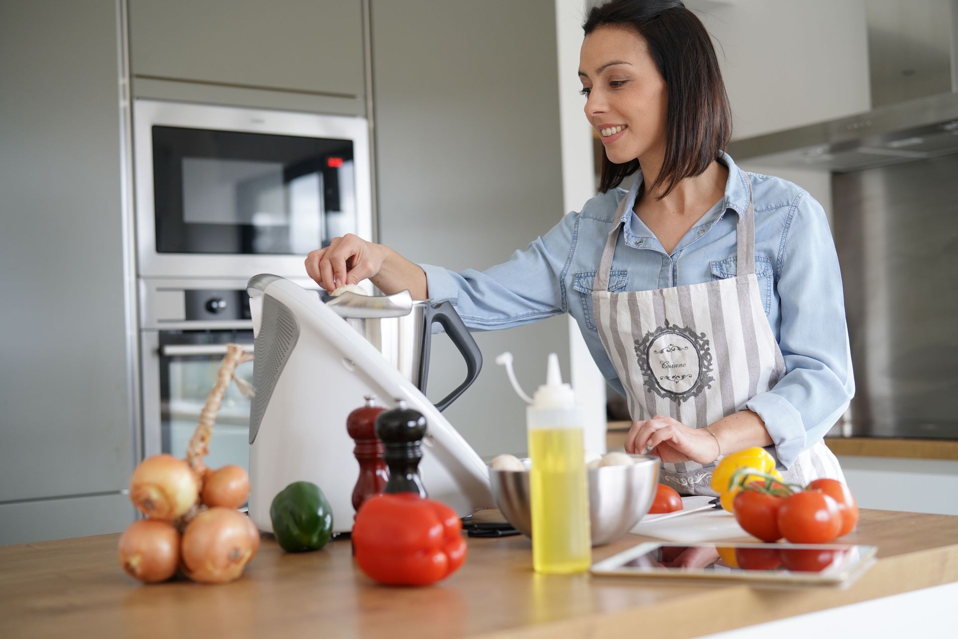 Jeśli nie Thermomix, to co? Najwyżej oceniane roboty gotujące