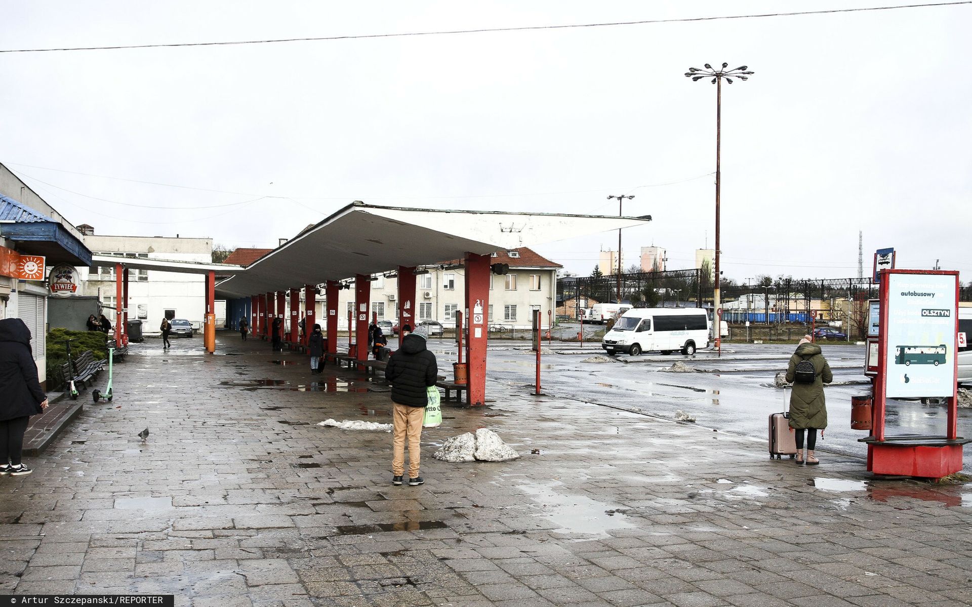 Przesiadkowy chaos w stolicy województwa. Finał sporu o stary dworzec?