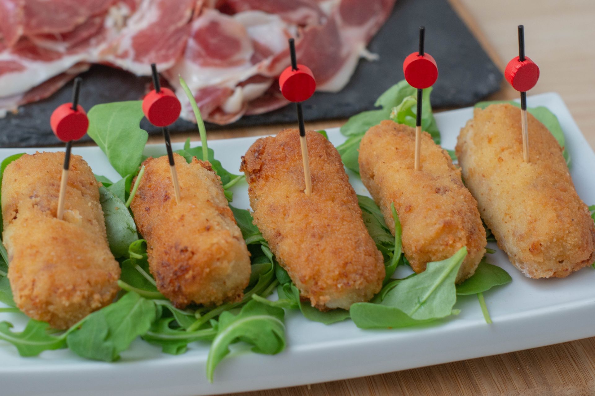 Wyglądają jak nasze krokiety. Robi się je o wiele szybciej i są smaczniejsze