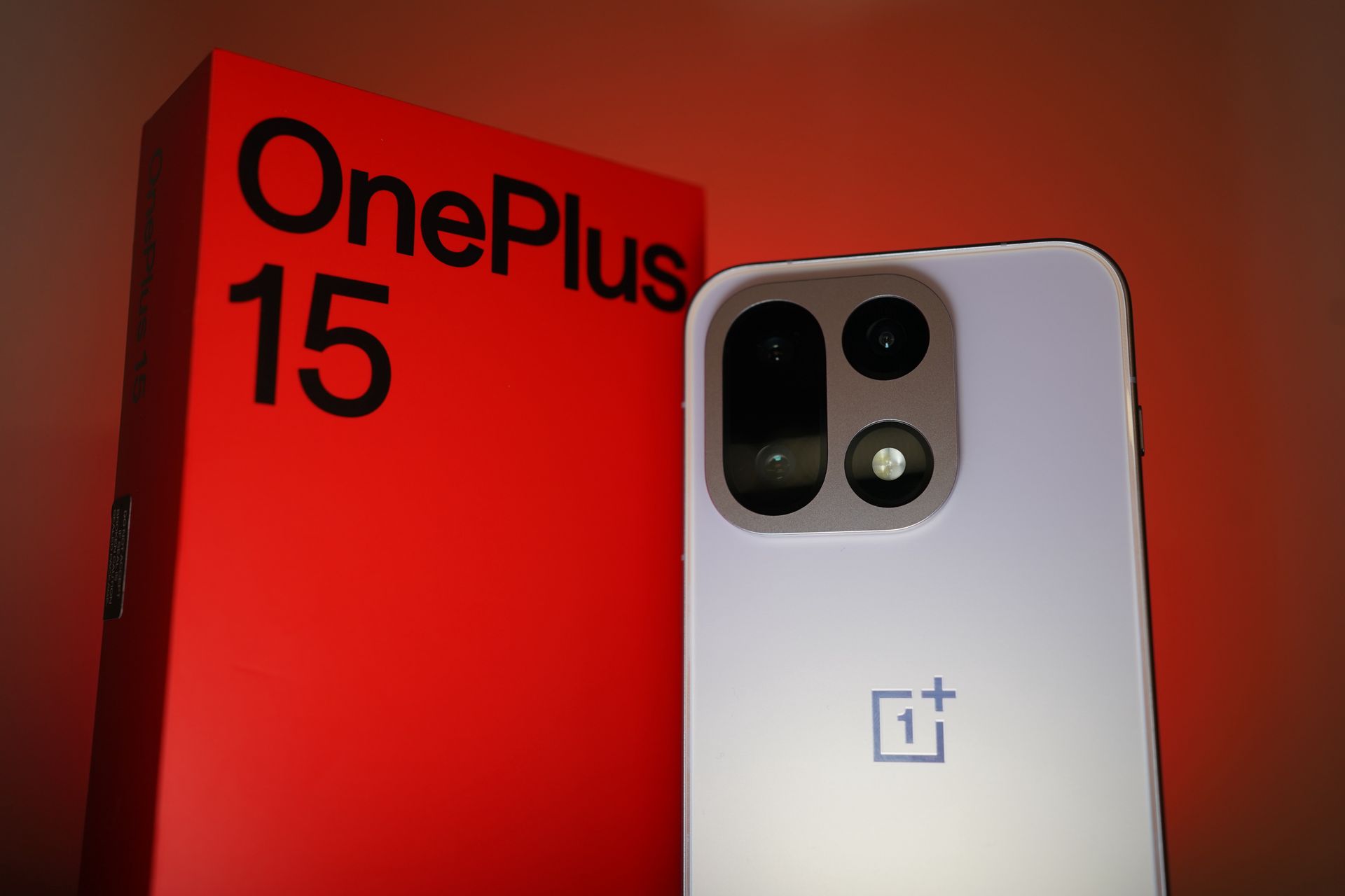 Zapowiada się genialnie! OnePlus 15 już w moich rękach