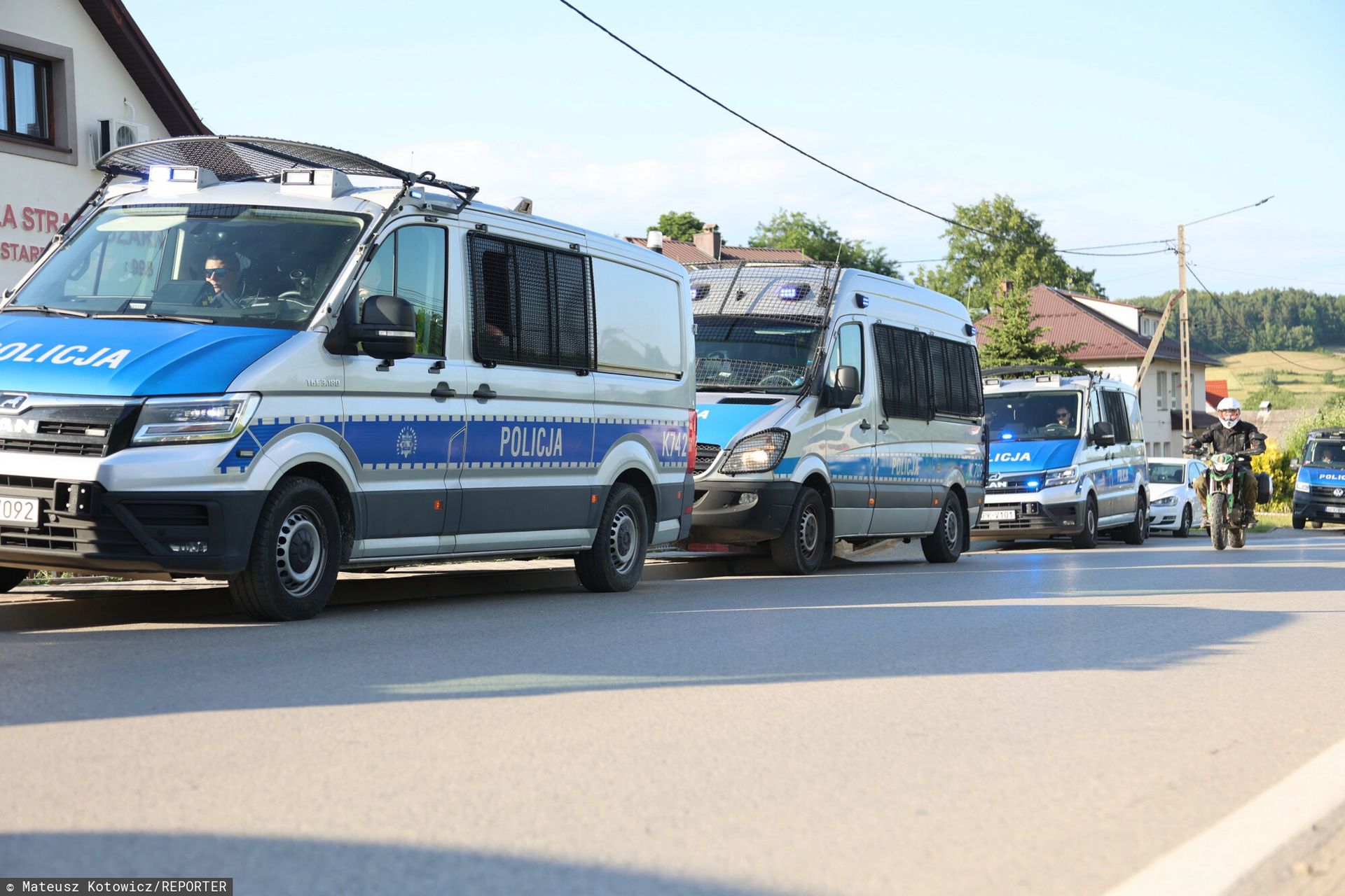 Kontrole po masakrze w Starej Wsi. Zatrzymana druga osoba