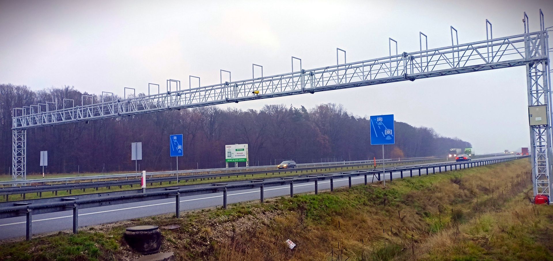 Kamera na kamerze. Kierowcy złapią się za portfele