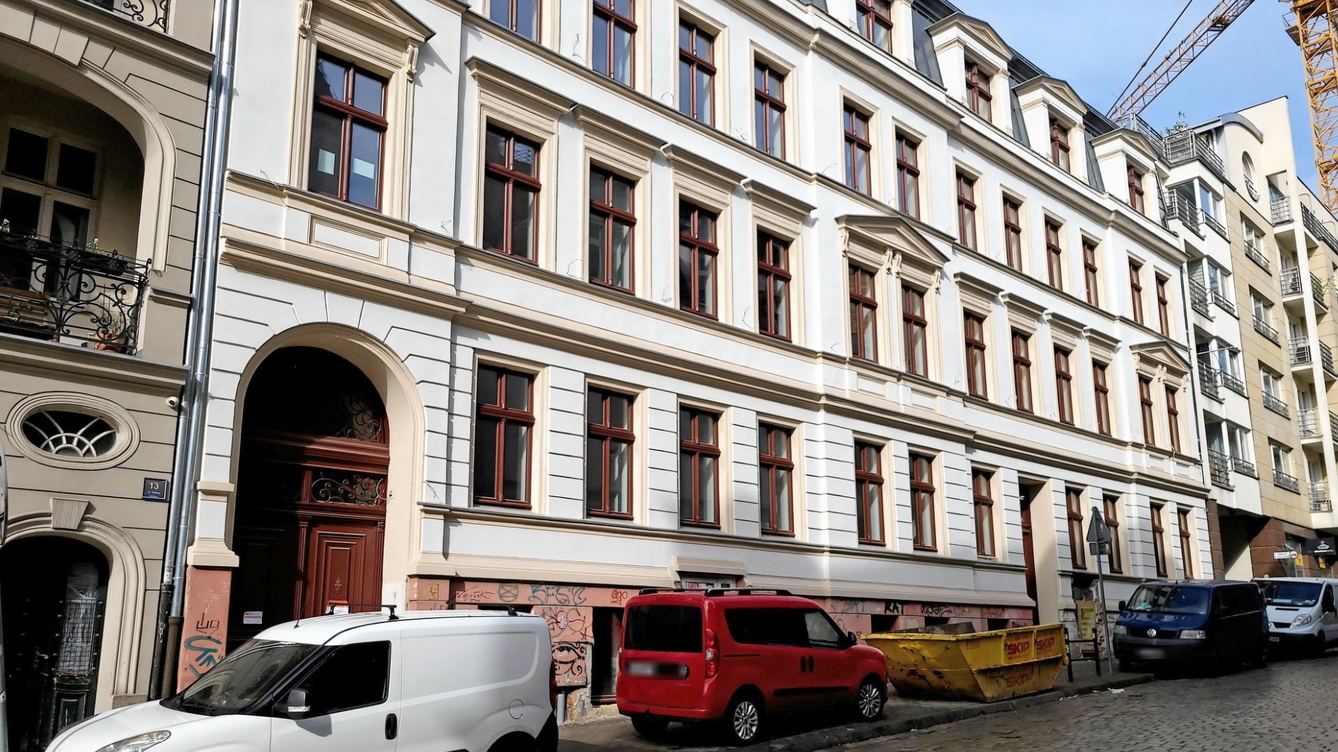 Były 22 mieszkania, deweloper zrobił 56. Teraz nadzór każe je łączyć