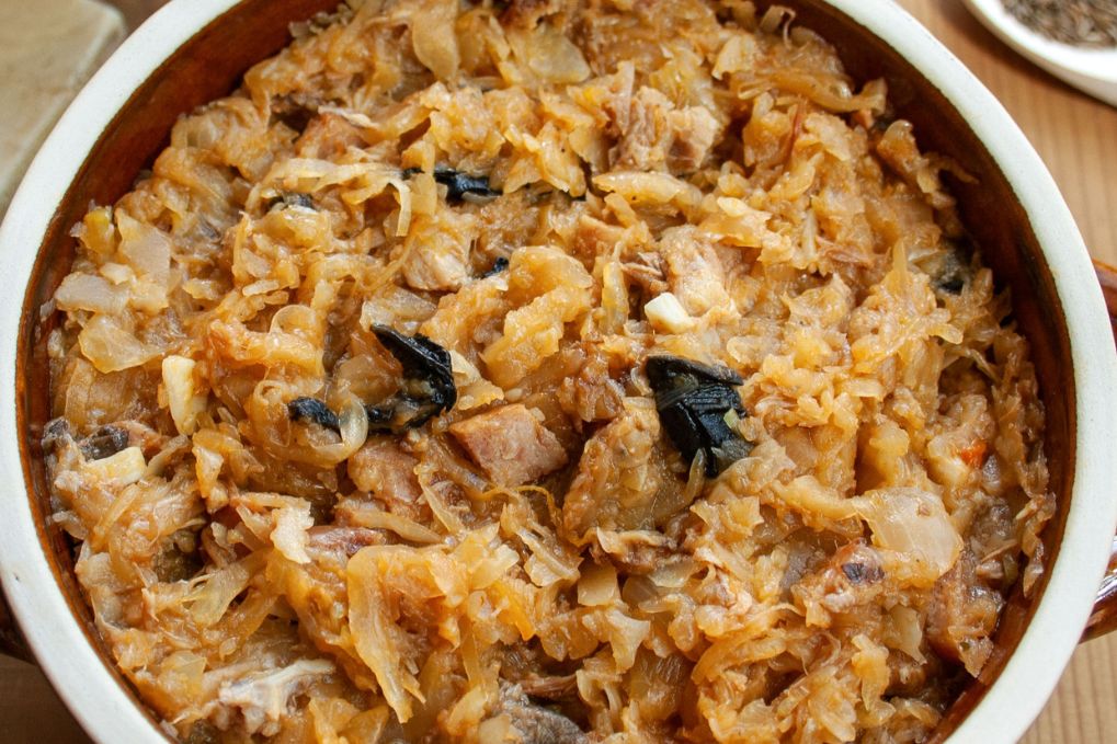 Wiele osób dodaje do bigosu. Później narzekają, iż coś jest z daniem nie tak