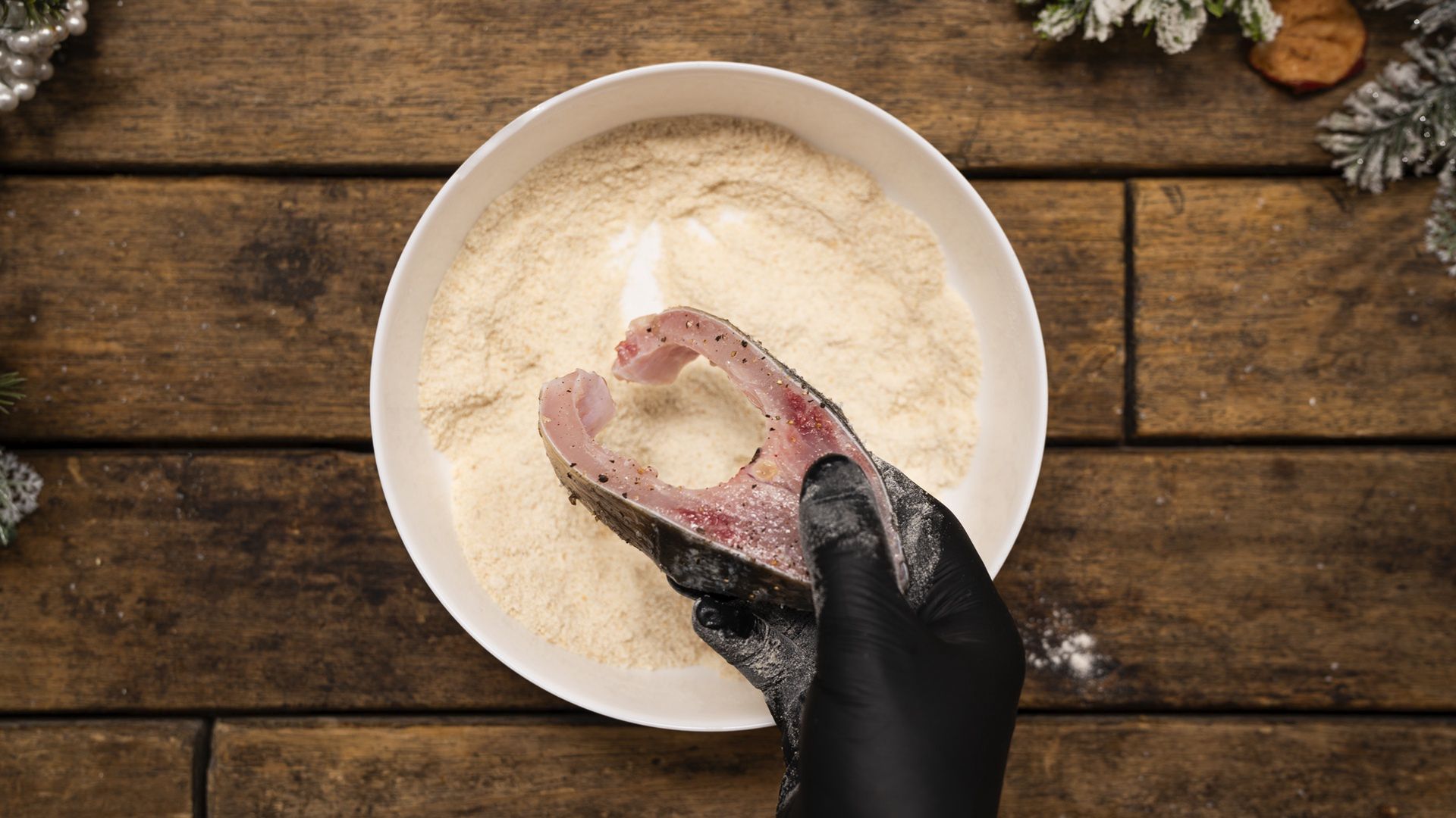 Jak przygotować dzwonka karpia zanim trafi na patelnię? Tych kroków nie możesz pominąć