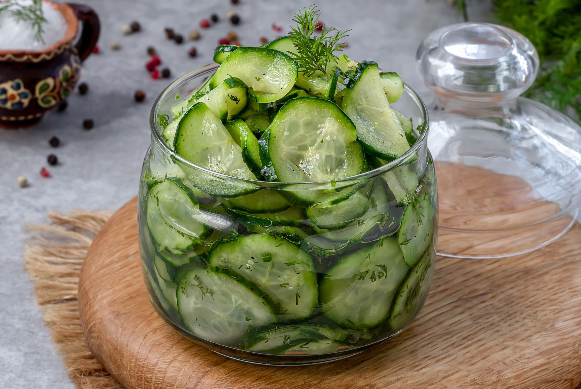 Babcia robiła tak co roku. Kroję na plasterki i upycham w słoikach