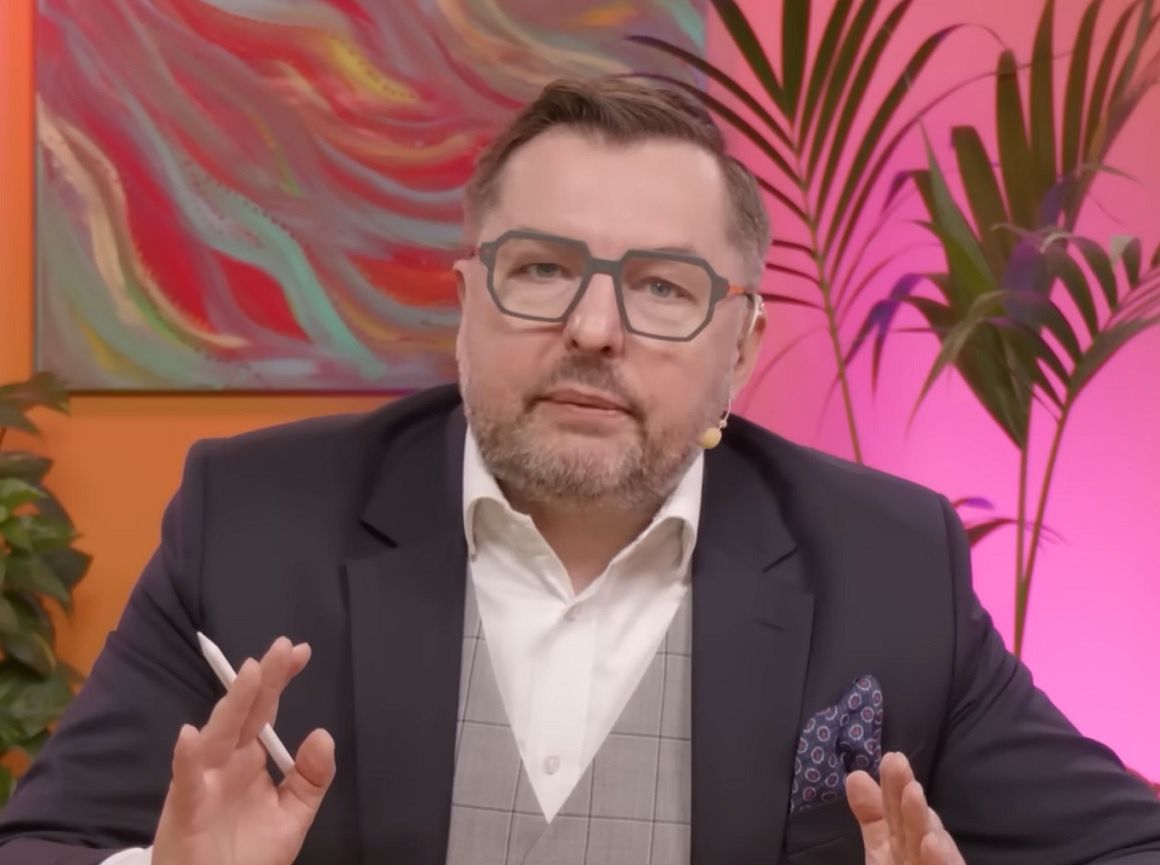 Paweł Blajer w nowym kanale na YouTube. Poprowadzi program z byłym szefem giełdy