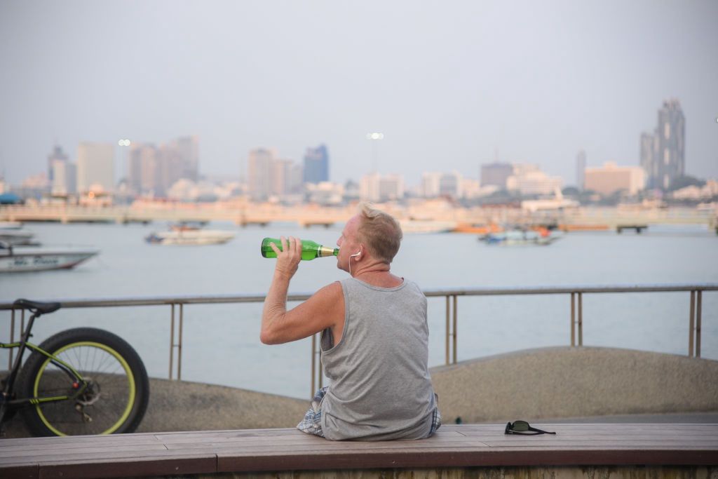 Prohibicja w raju. Tajlandia zmienia prawo