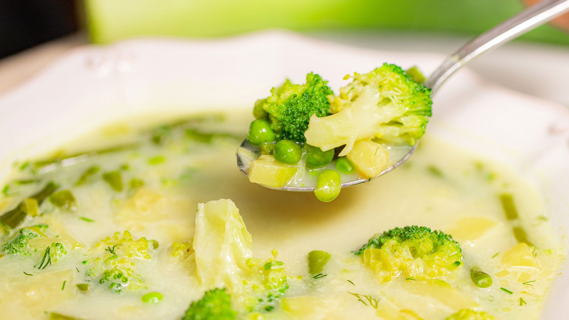 Zielona jarzynowa jak u mamy. Przed podaniem dodaję 1 dodatek dla kremowości