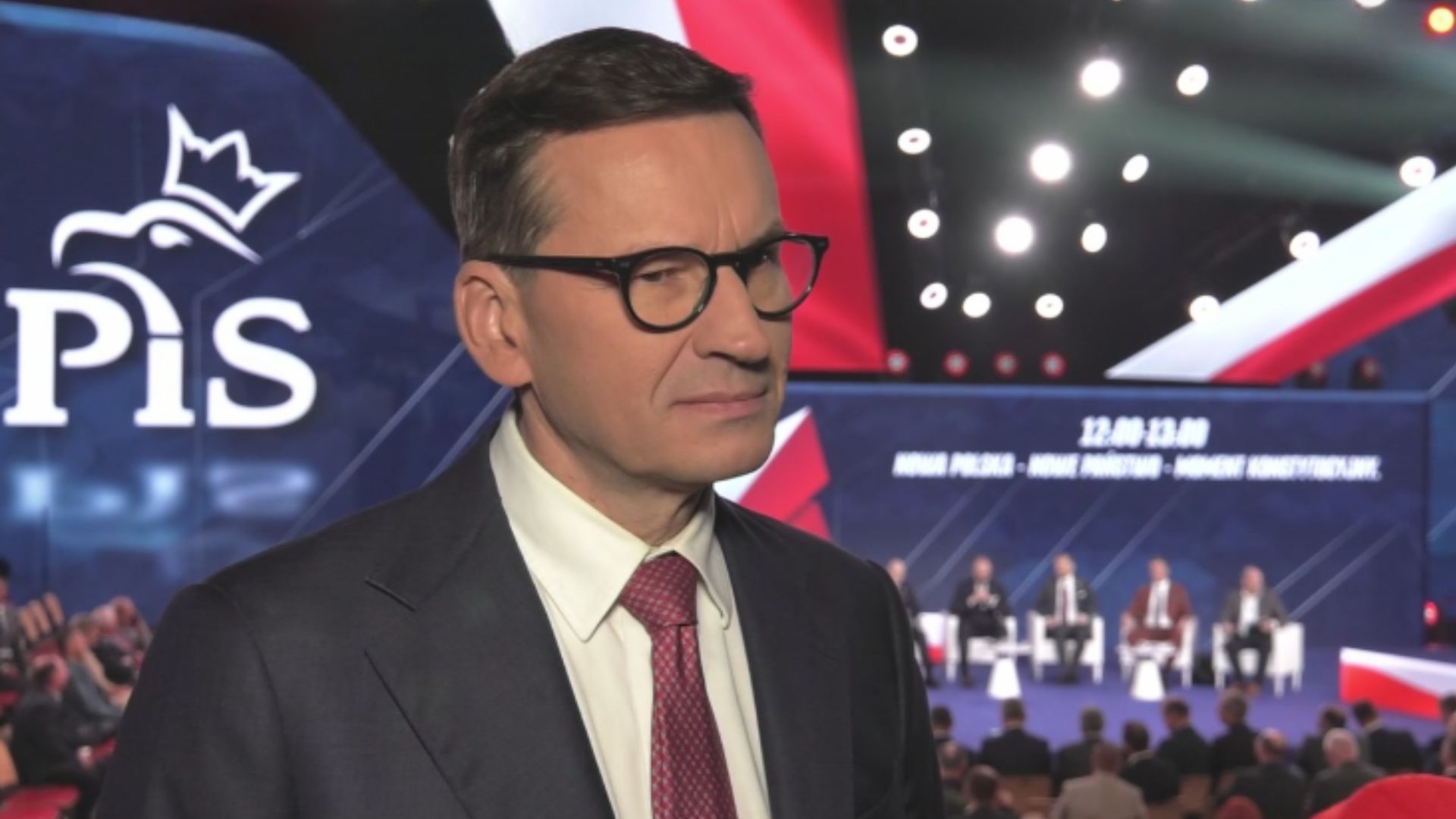 Bon na 100 tys. zł i waloryzacja 800 plus. Morawiecki dla WP o nowych pomysłach PiS