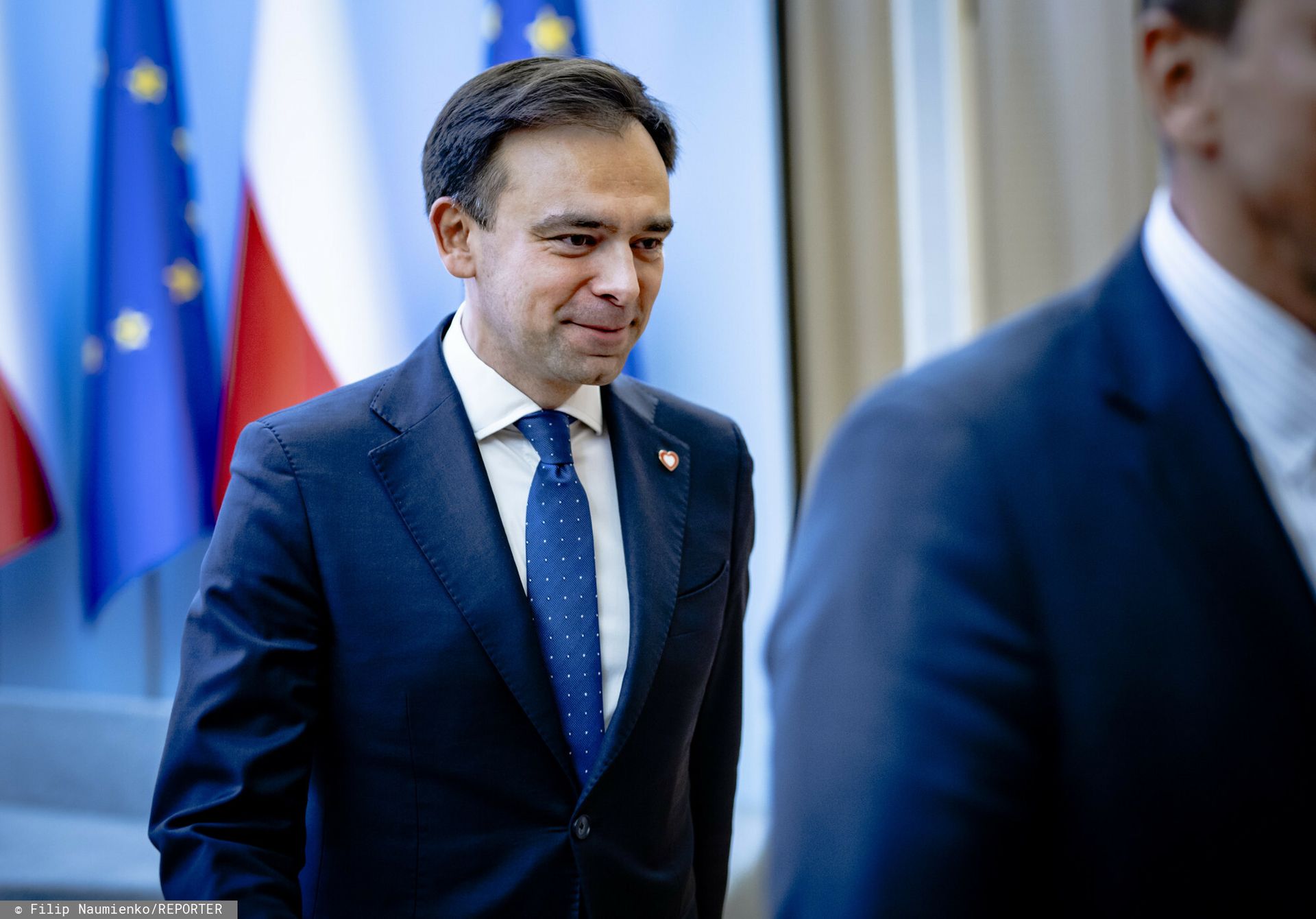 Podwyżki dla lekarzy? Minister finansów studzi zapał i wskazuje na świadczenia