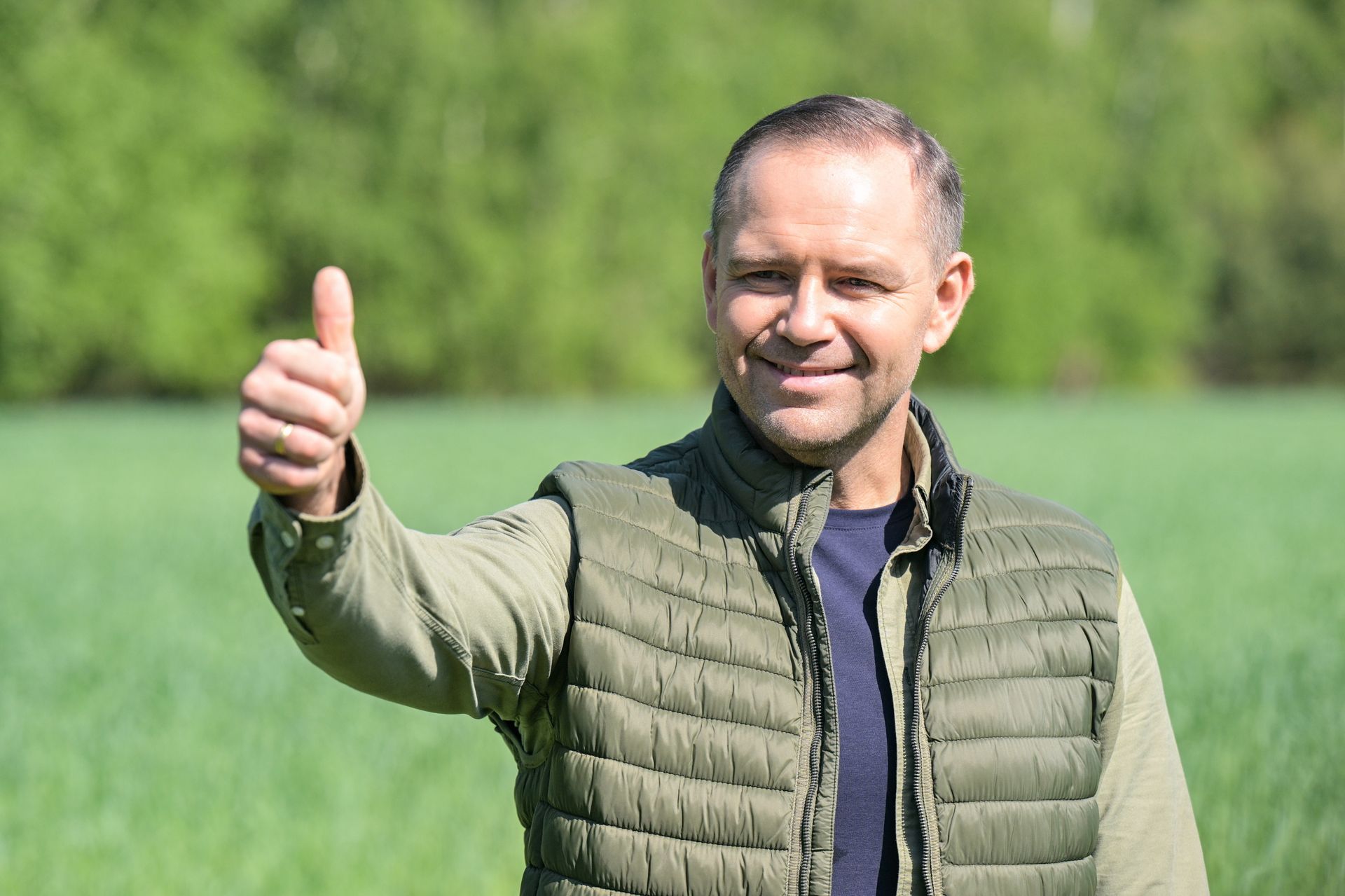 Mieszkanie Nawrockiego. Poseł PiS węszy spisek służb i Tuska