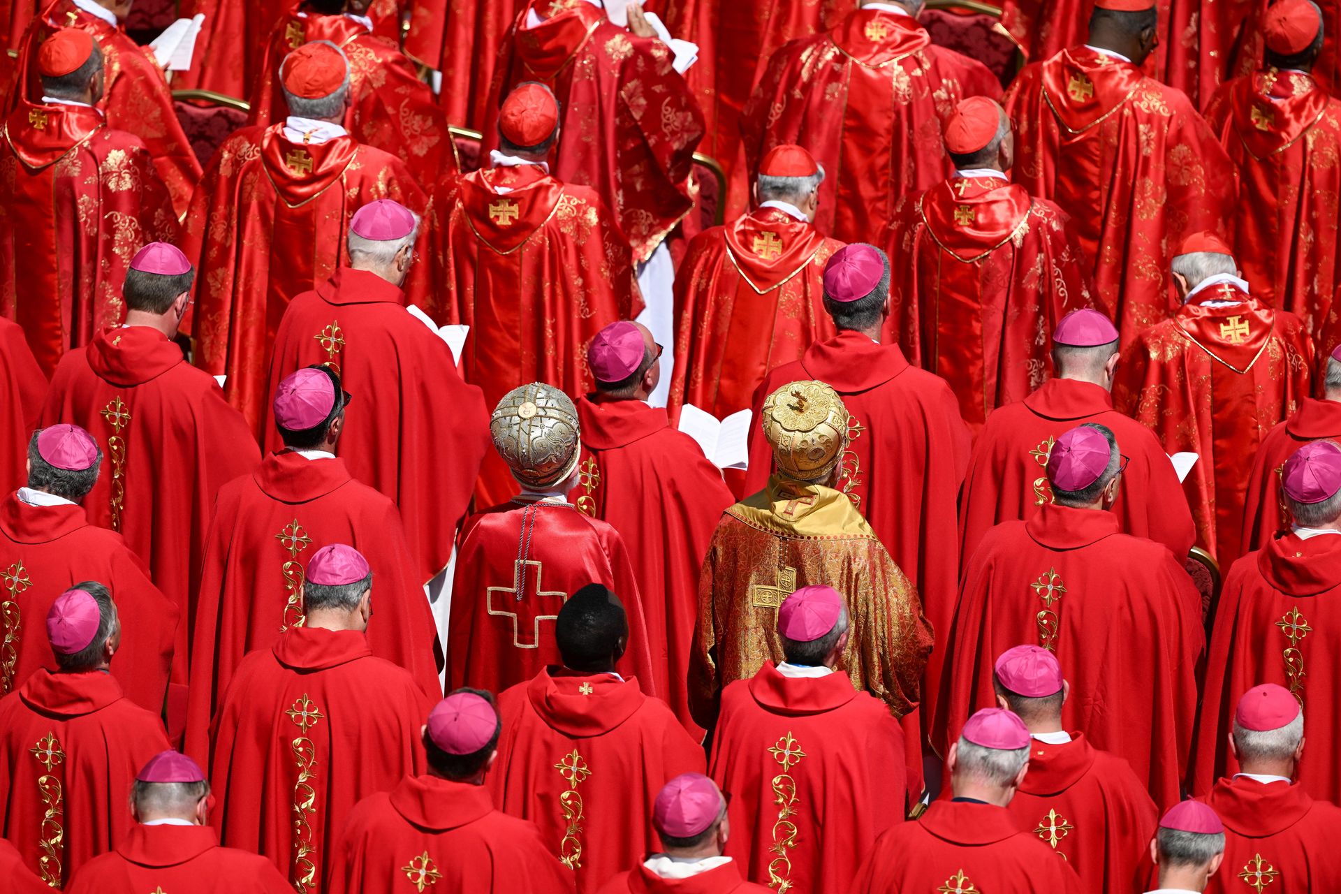 Kto zostanie nowym papieżem? O. Gużyński wskazuje na niebezpieczeństwo