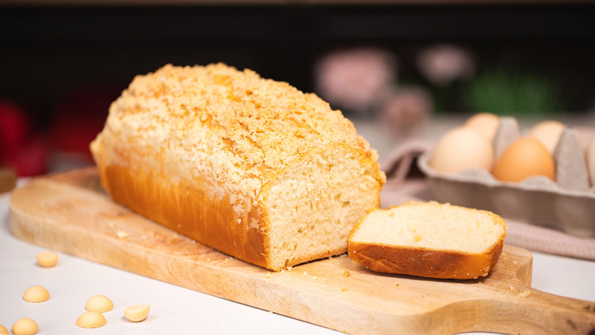 Młodzowy kuch. Jak zrobić kaszubski drożdżowiec z kruszonką krok po kroku