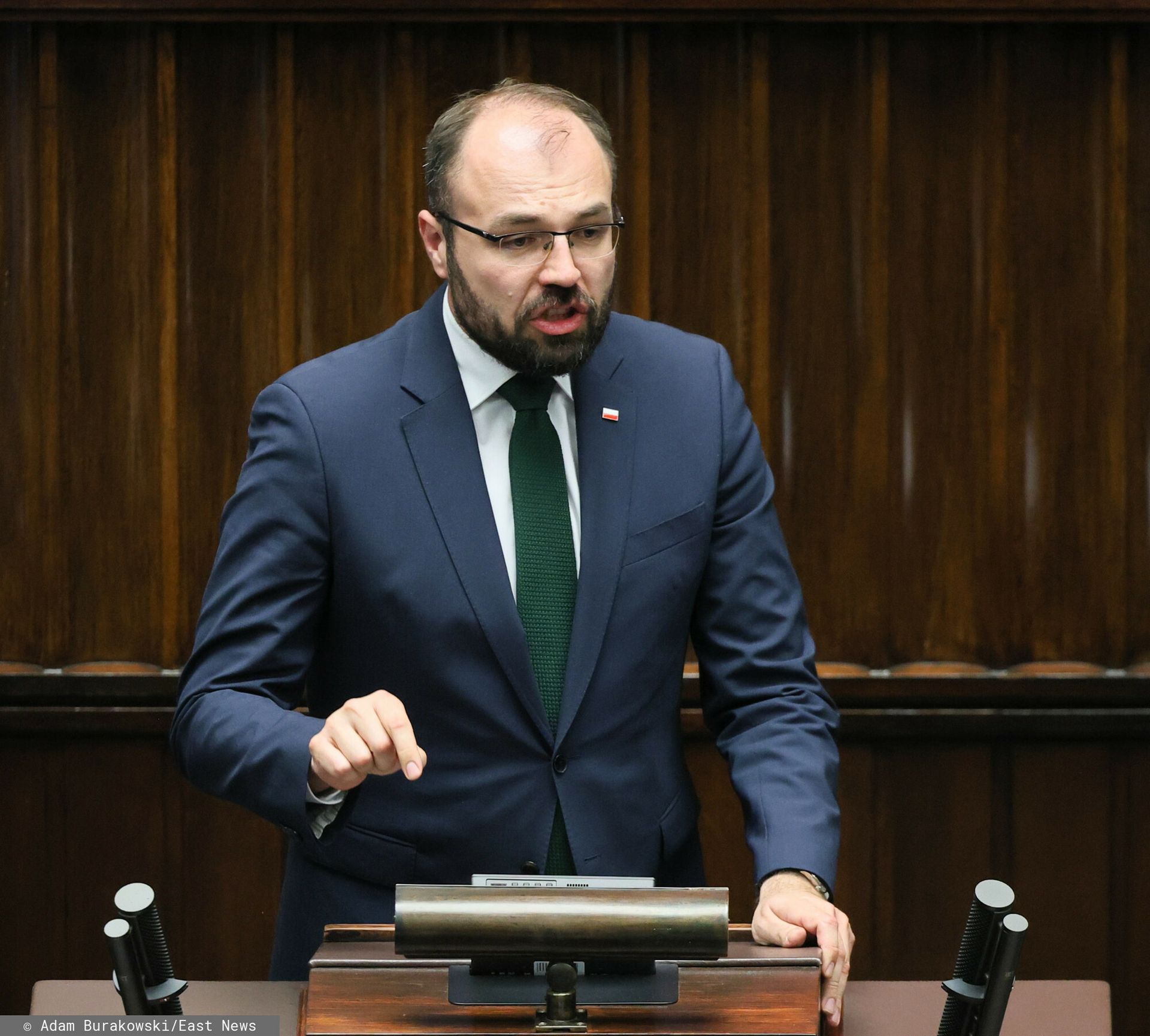 Szczucki ma plan na nową konstytucję. Przedstawił założenia