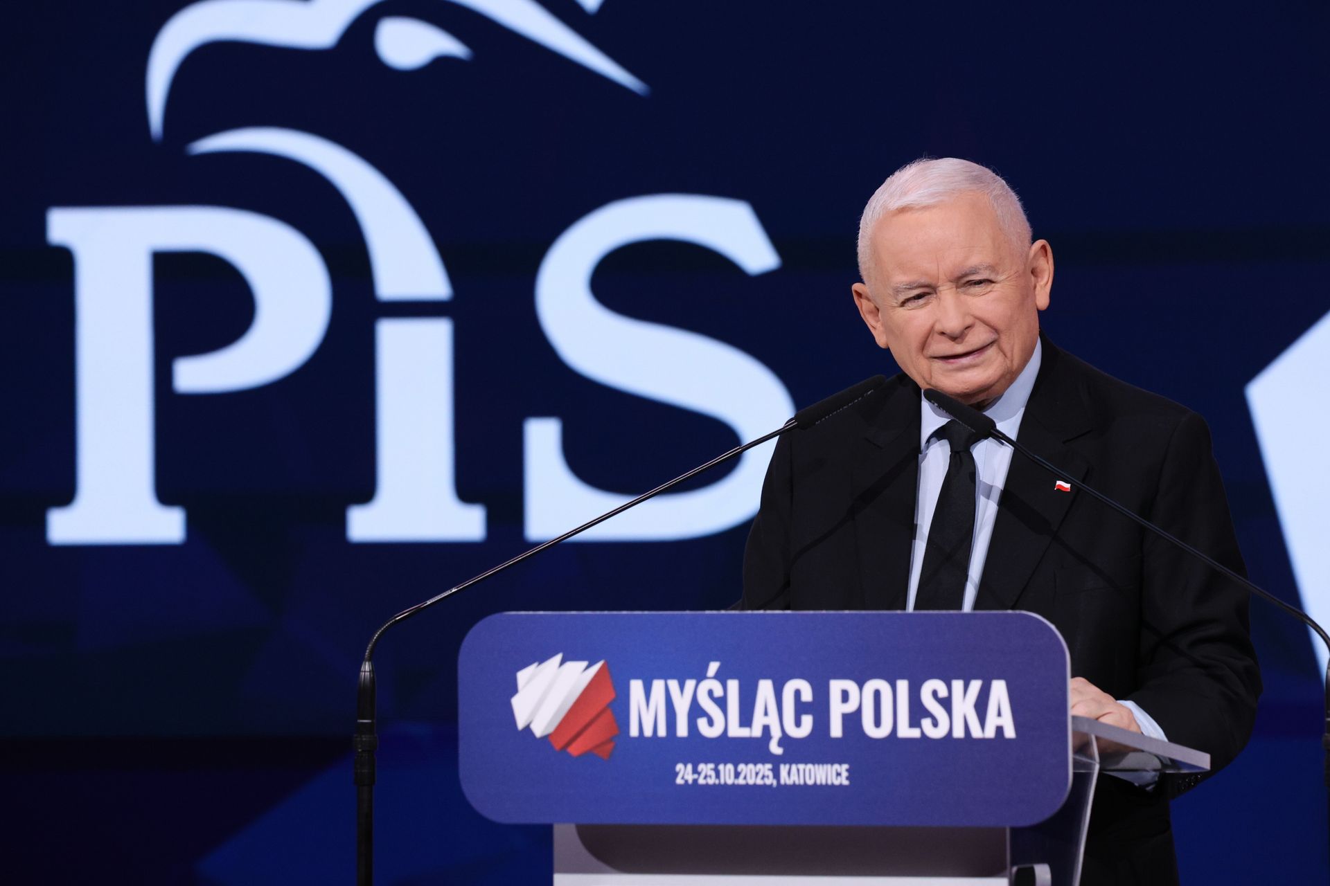 Kaczyński na konwencji PiS: Mamy dwie opcje: niemiecką i niemiecko-brukselską