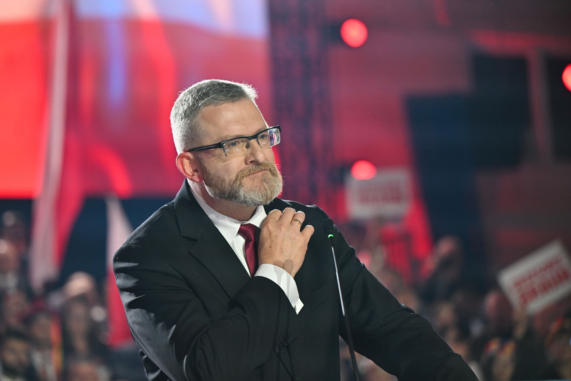"Bojówki Brauna". Posłanka z pretensjami do policji w Oleśnicy