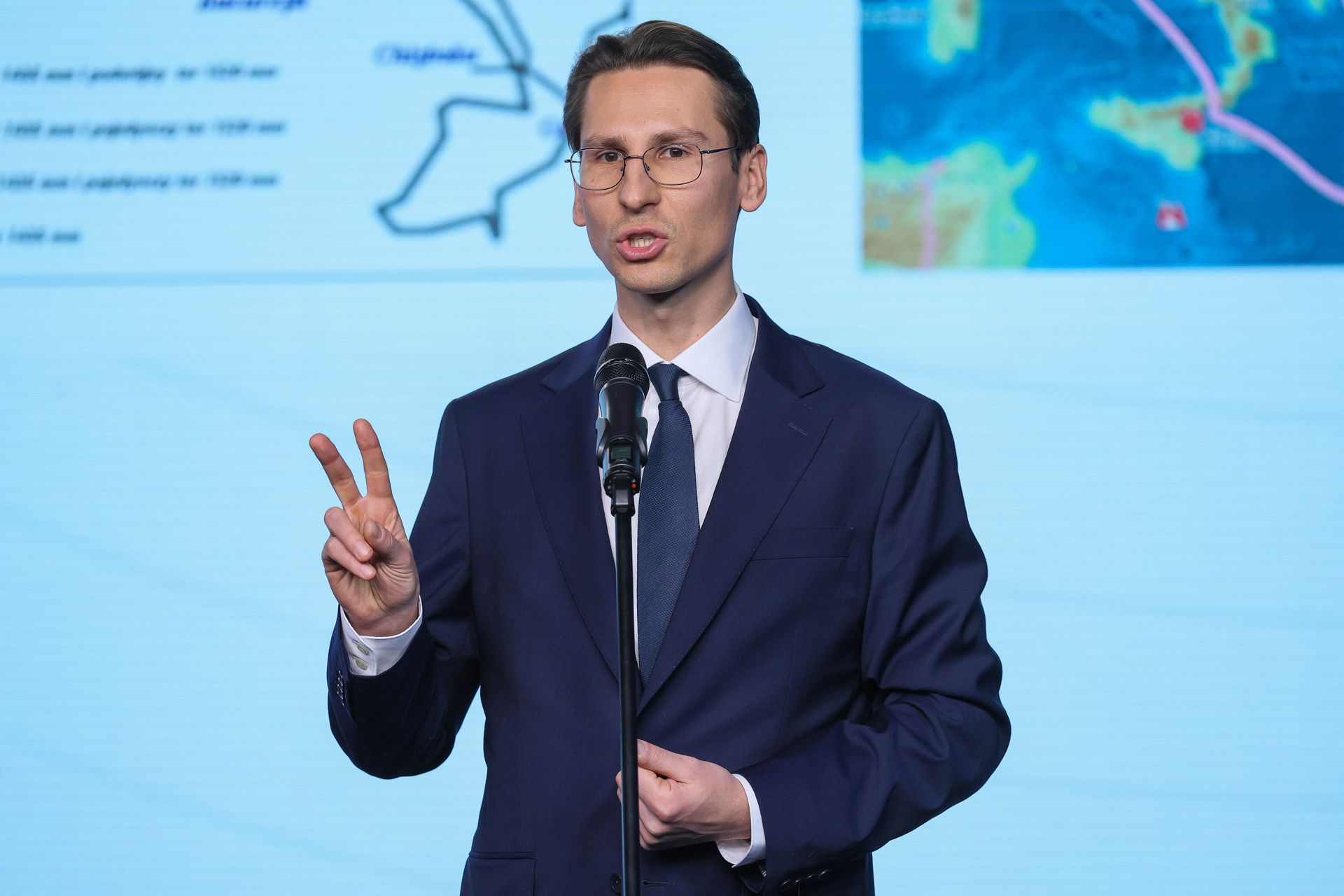 "Absurdalna teza". Poseł PiS o swojej sytuacji mieszkaniowej