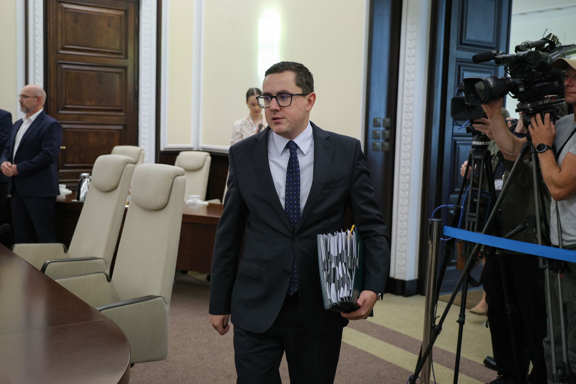 "Ataki na energetykę realizowane są od lat". Minister mówi o bezpieczeństwie