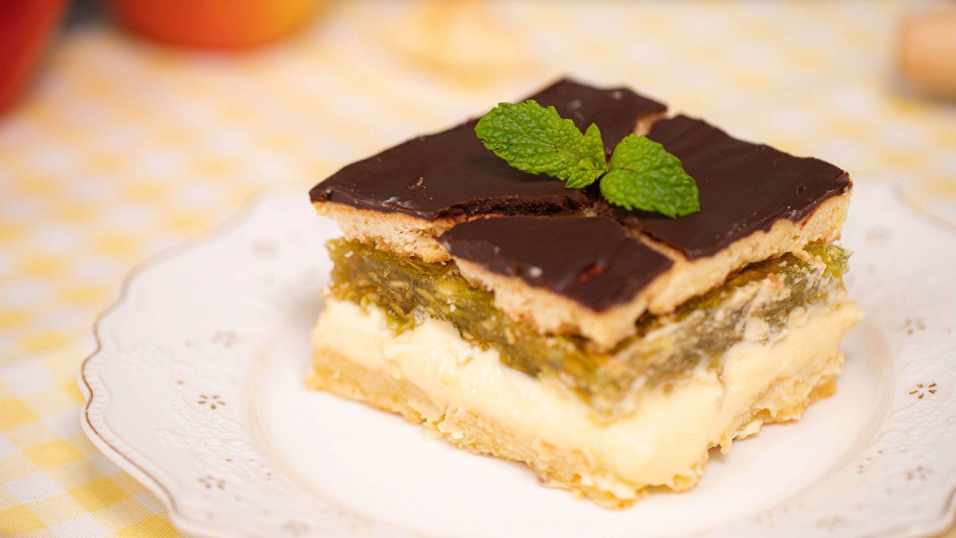 Ciasto miodowe lata zachwyca każdą warstwą. Mój hit na weekend