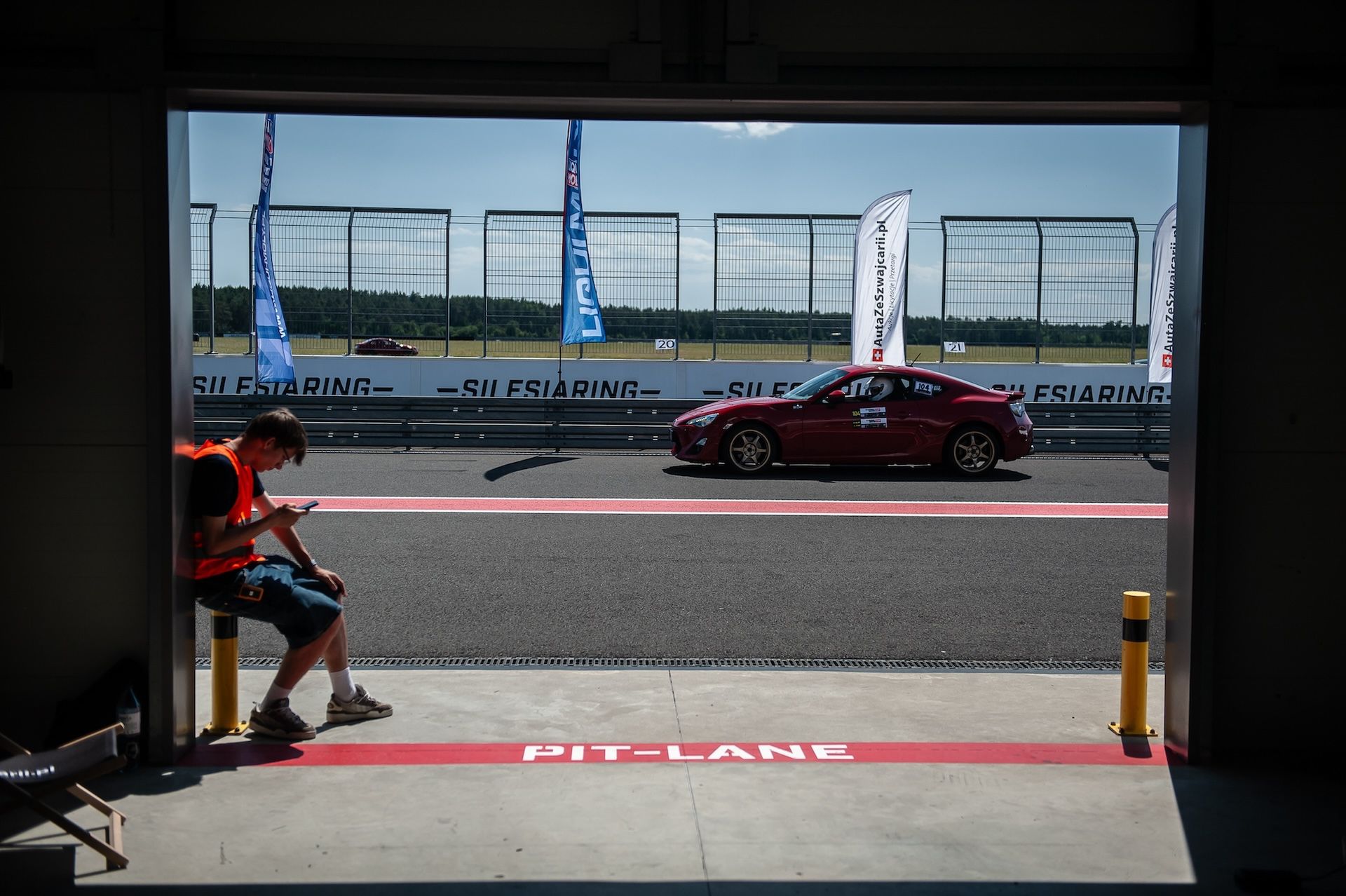 Tanie ściganie w Polsce. Pojechałem w Toyota GR Cup
