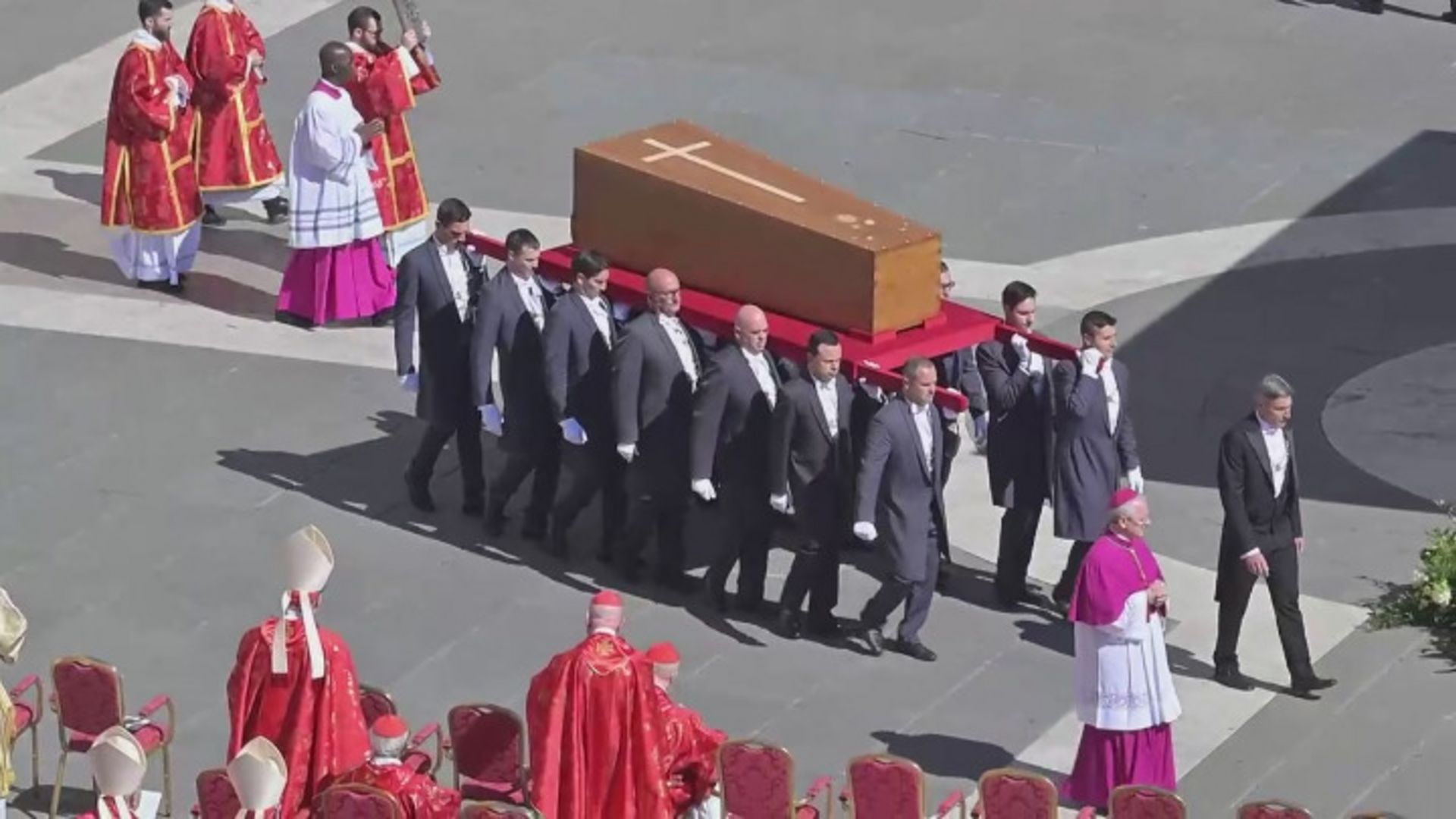 Pogrzeb papieża Franciszka. Oczy całego świata zwrócone na Watykan