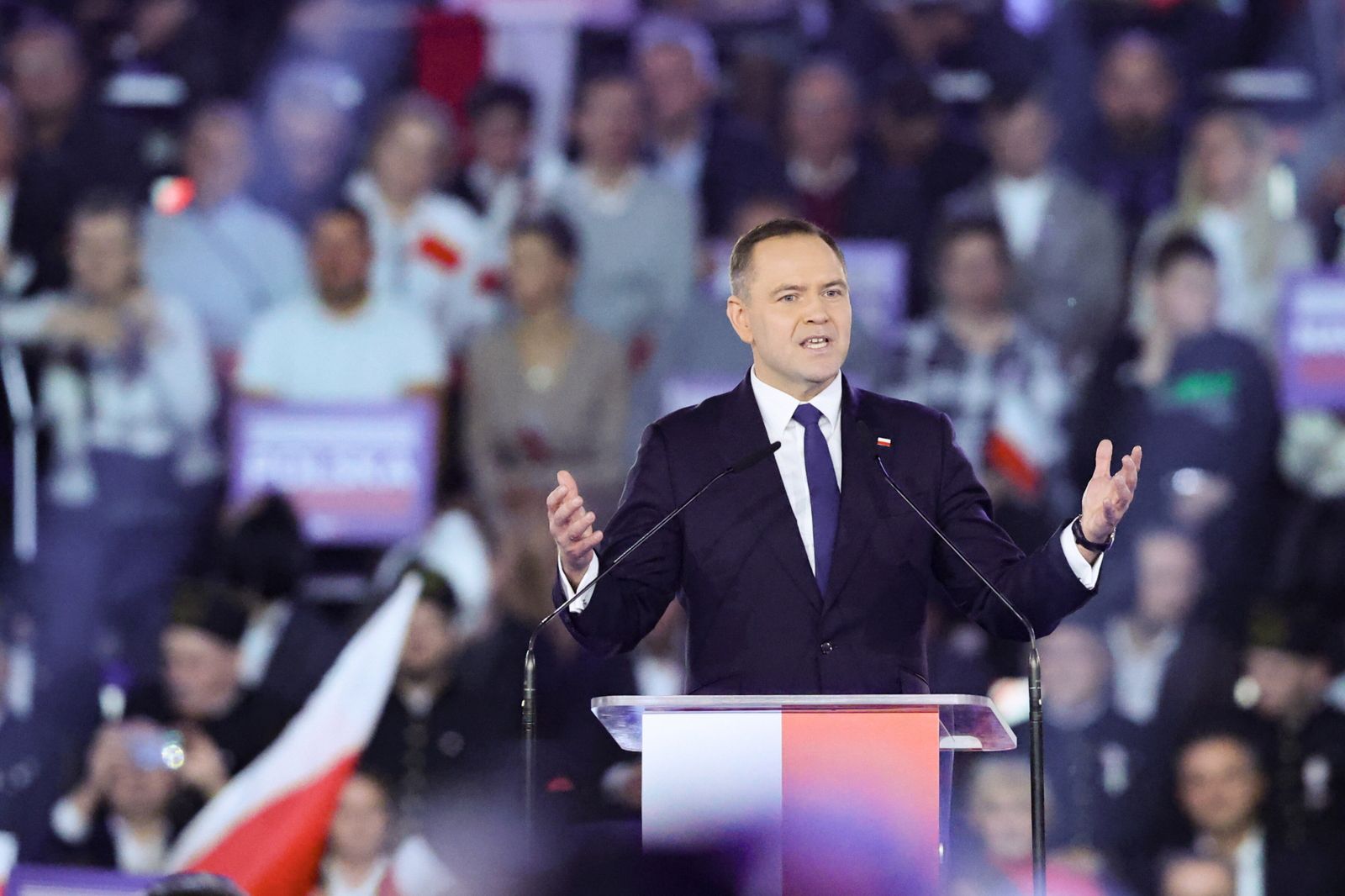 Kampania Nawrockiego. Cały czas milczą o kosztach