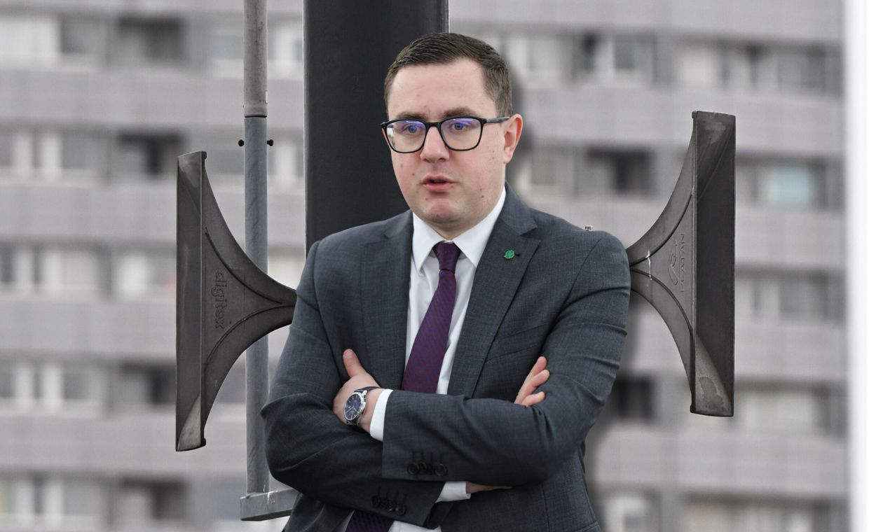Luki w systemie ostrzegania. Minister odrzuca oskarżenia