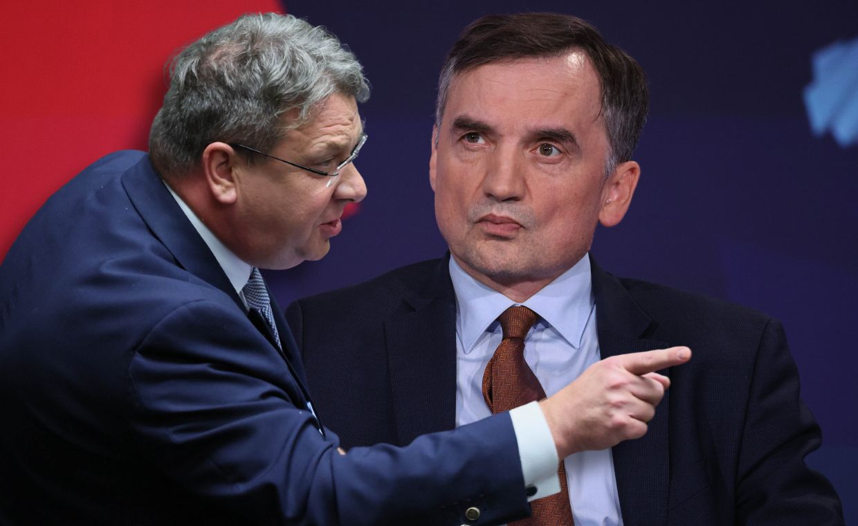 450 tys. zł dla Ważniaka. Wójcik w WP szokuje: ja lubię śpiewać