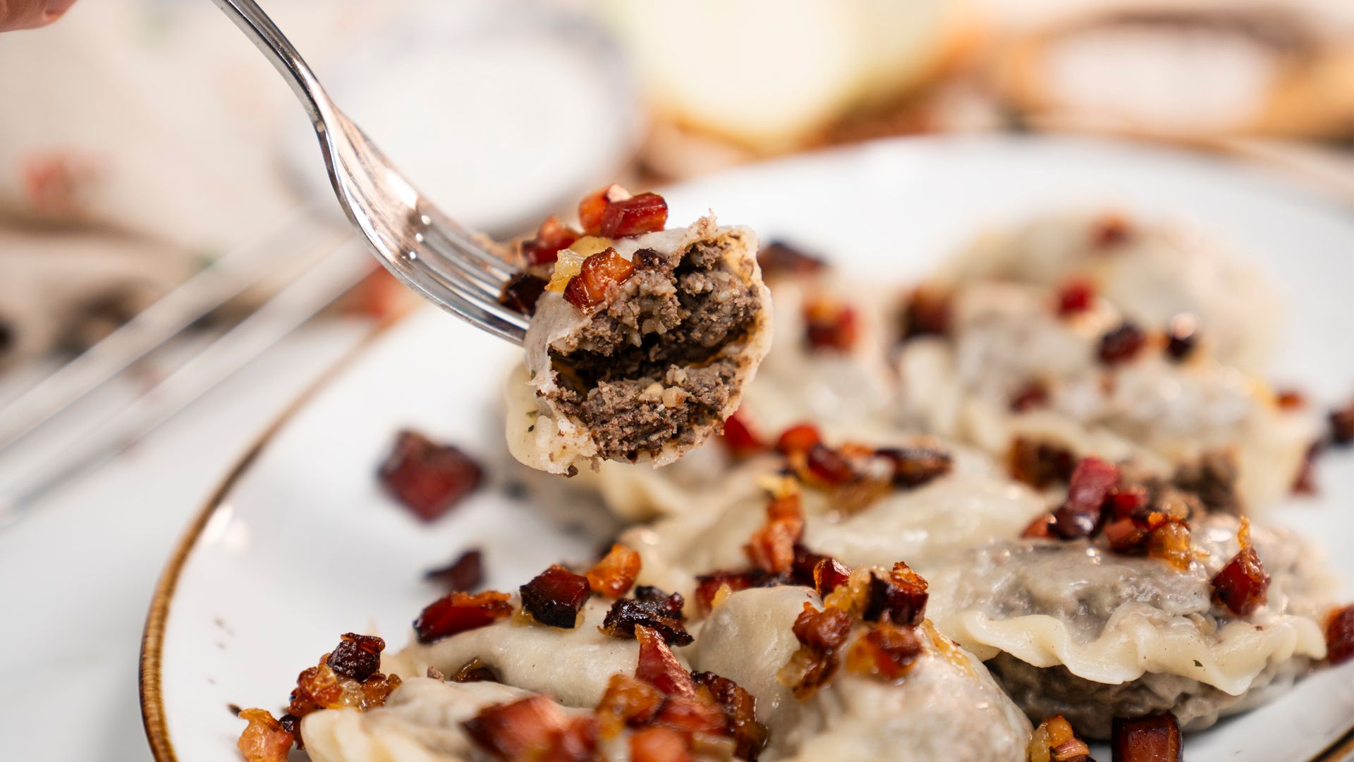 Pierogi z naszego przepisu świetnie podbijają żelazo. Taki obiad zjedzą choćby dzieci