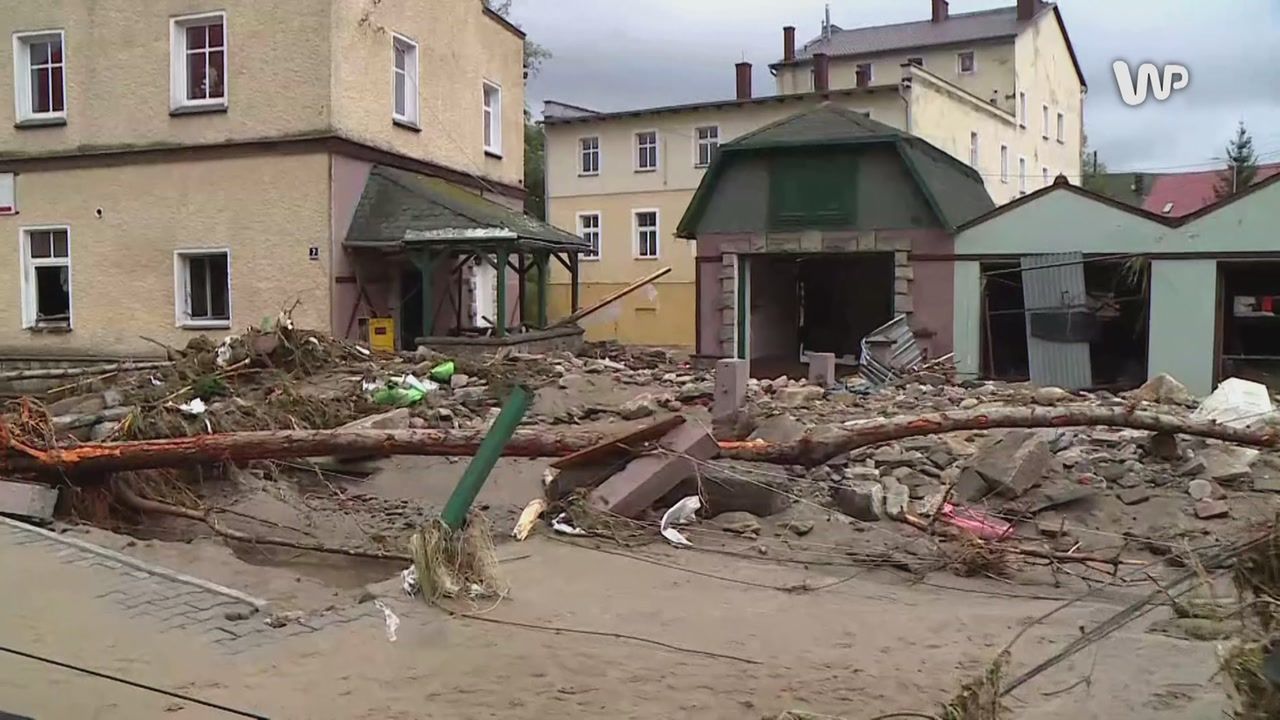 Wspominają falę powodziową. "Życie przeleciało przed oczami"